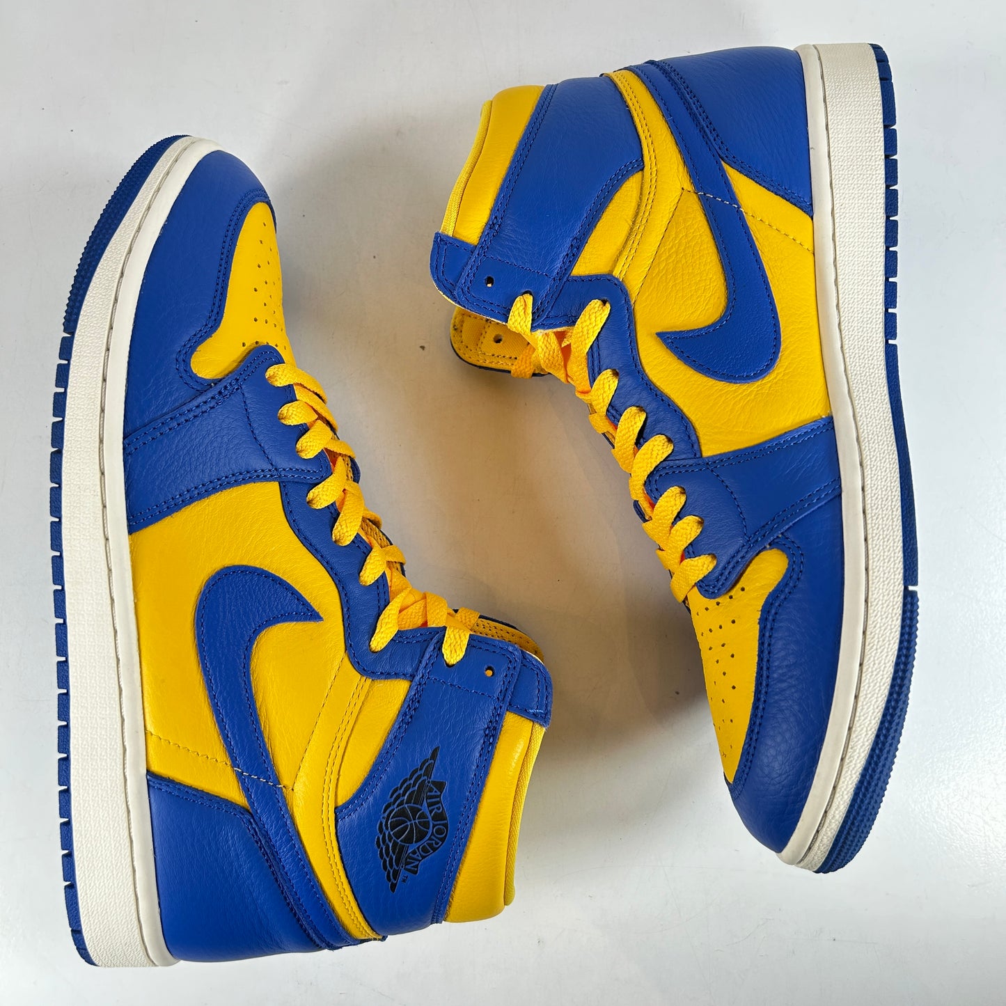 FD2596 700 Jordan 1 Retro High OG Reverse Laney (Women's) [USED] - 11.5 W (Used)