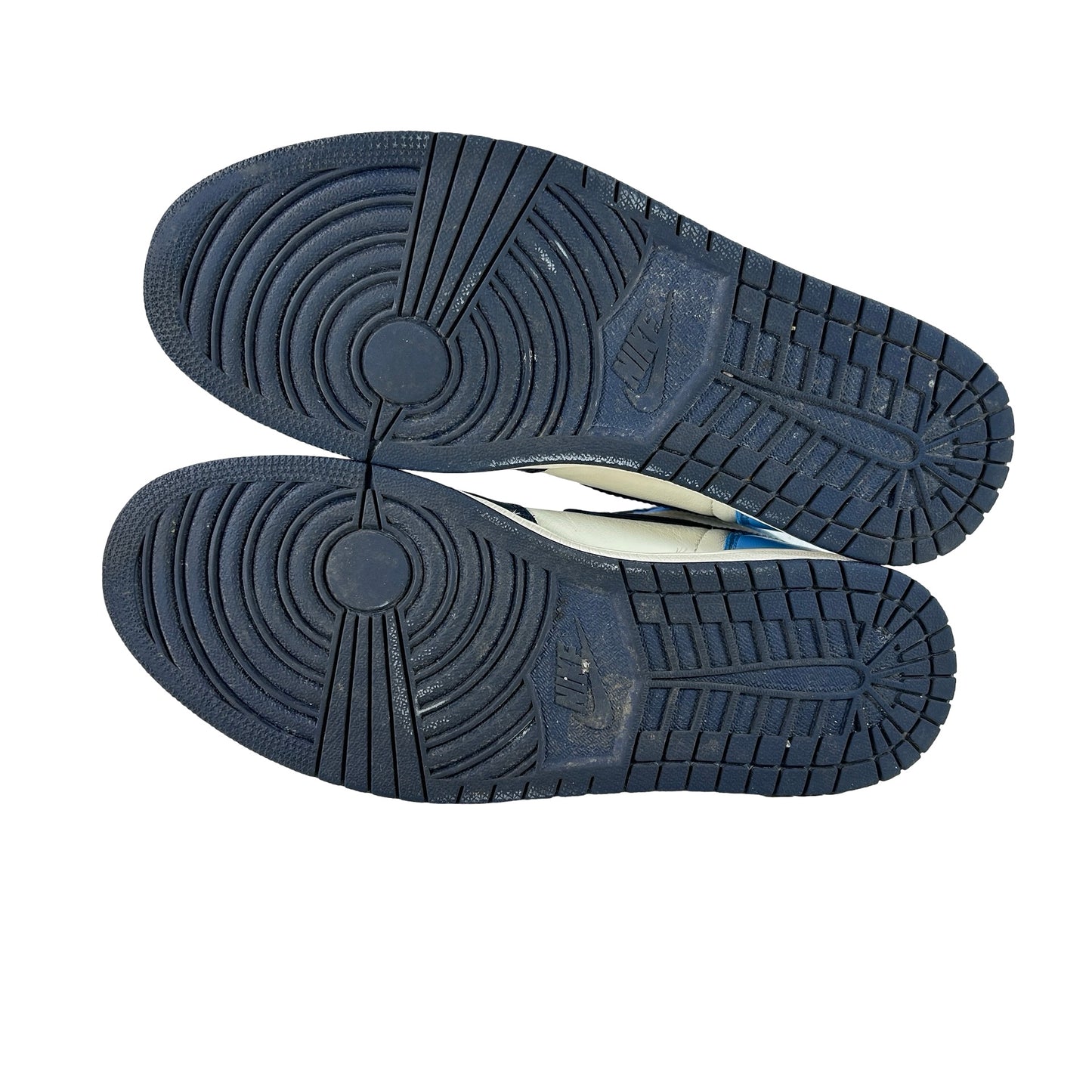 555088 140 Jordan 1 Obsidian UNC [USED] - 11 M (Used3)