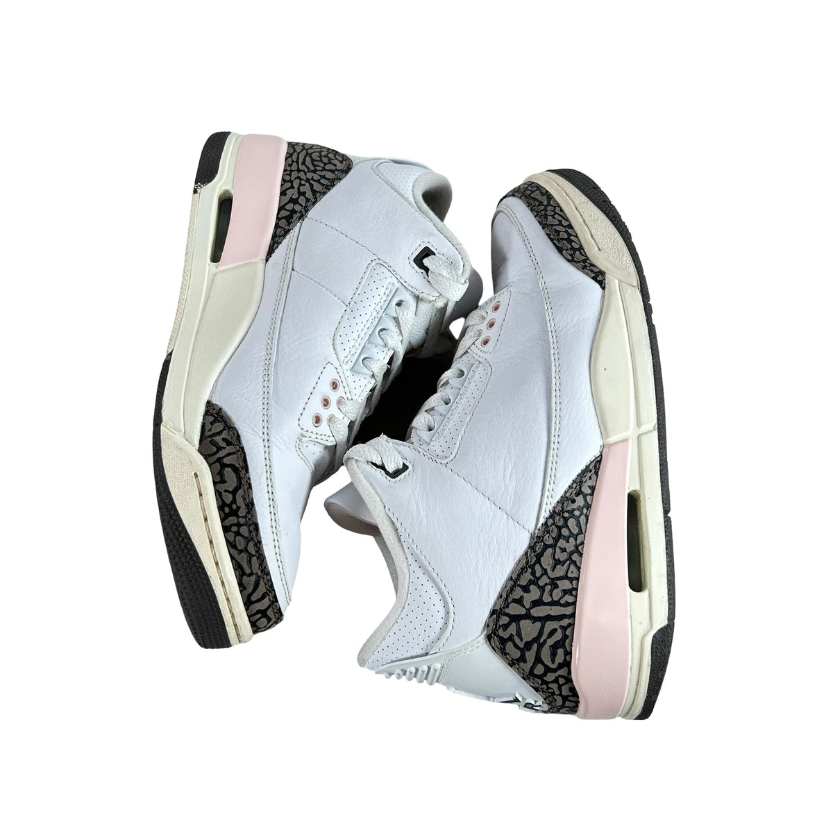 CK9246 102 Jordan 3 Retro Neapolitan Dark Mocha (Women's) - 7.5 W (Used)