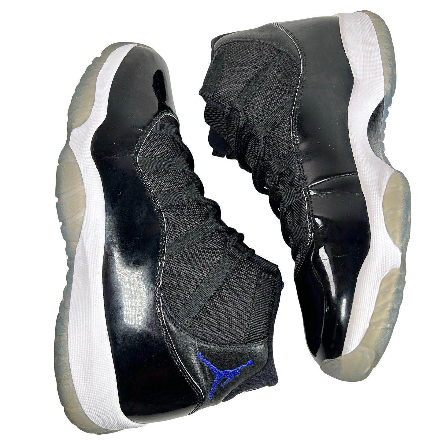 378037 003 Jordania 11 Space Jam (2016)
