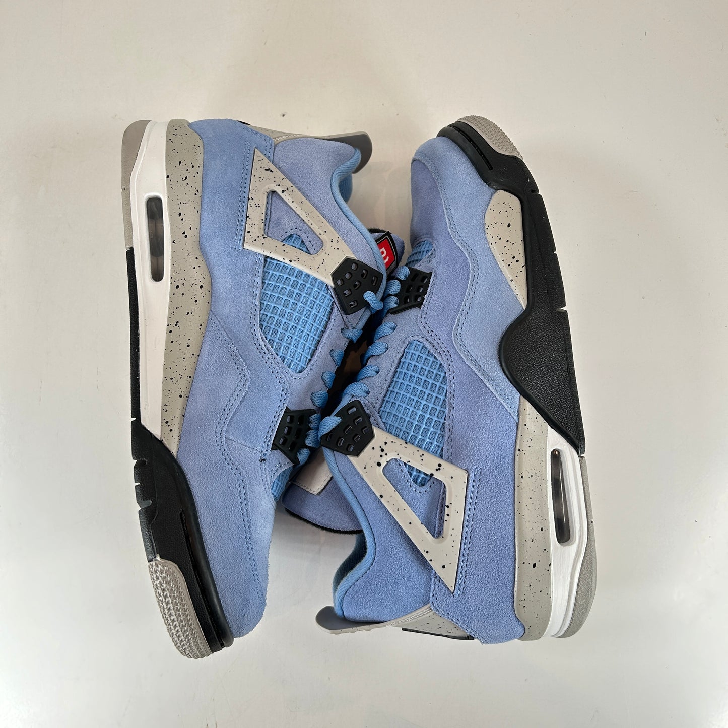 CT8527 400 Jordan 4 University Blue [USED] - 8.5 M (VNDS)