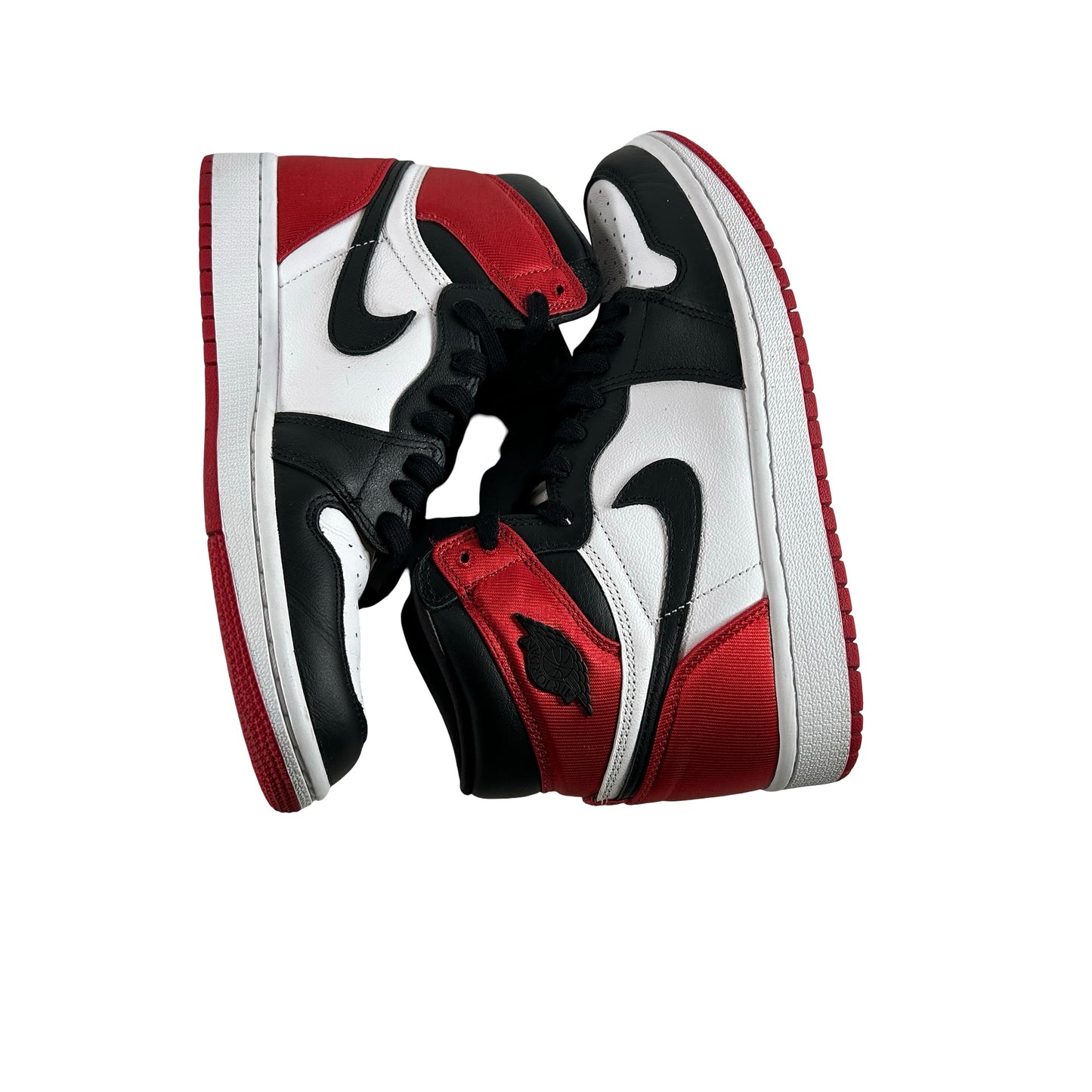 CD0461 016 AJ1 Puntera Negra Satén