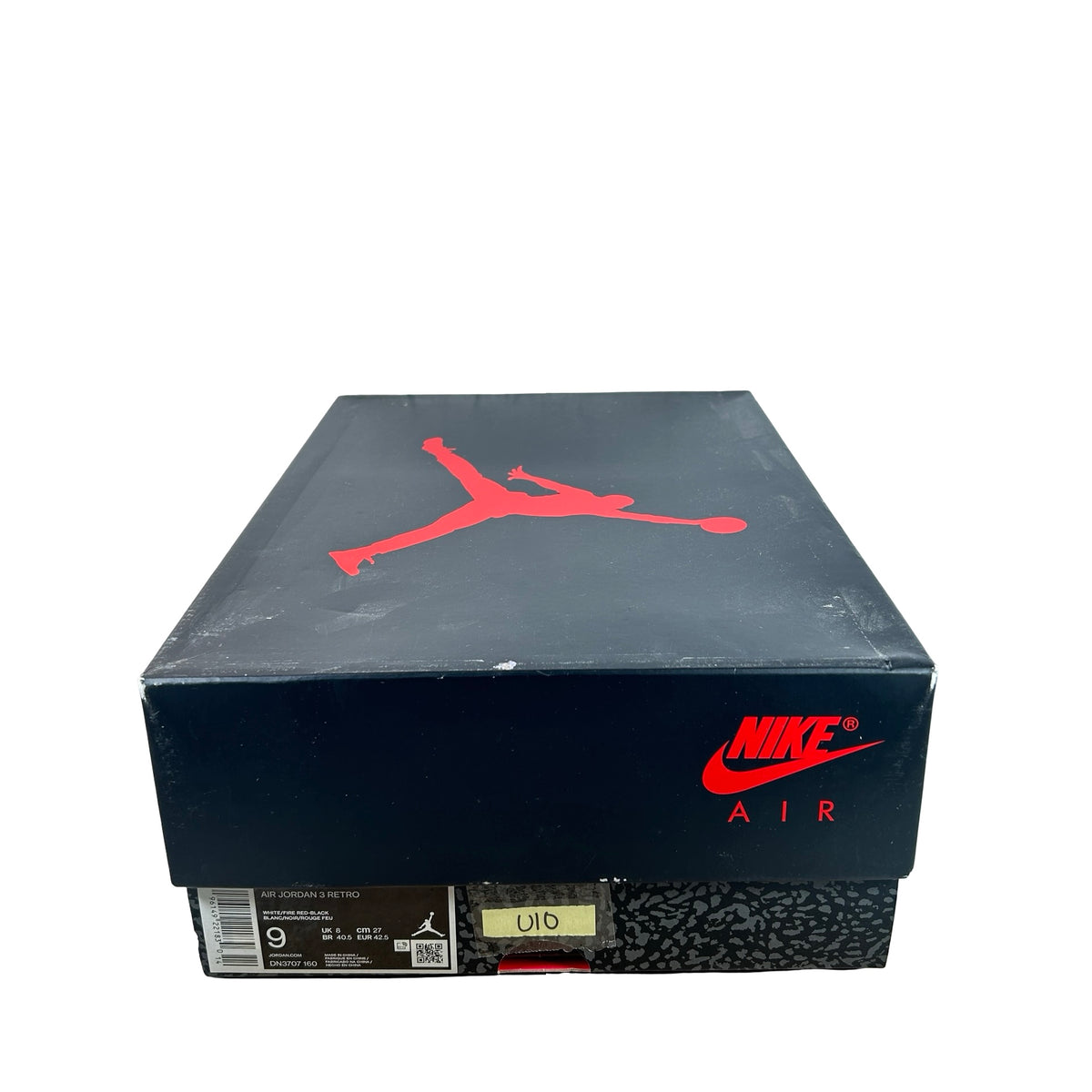 DN3707 160 Jordan 3 Retro Fire Red (2022) [USED] - 9 M (Used10)