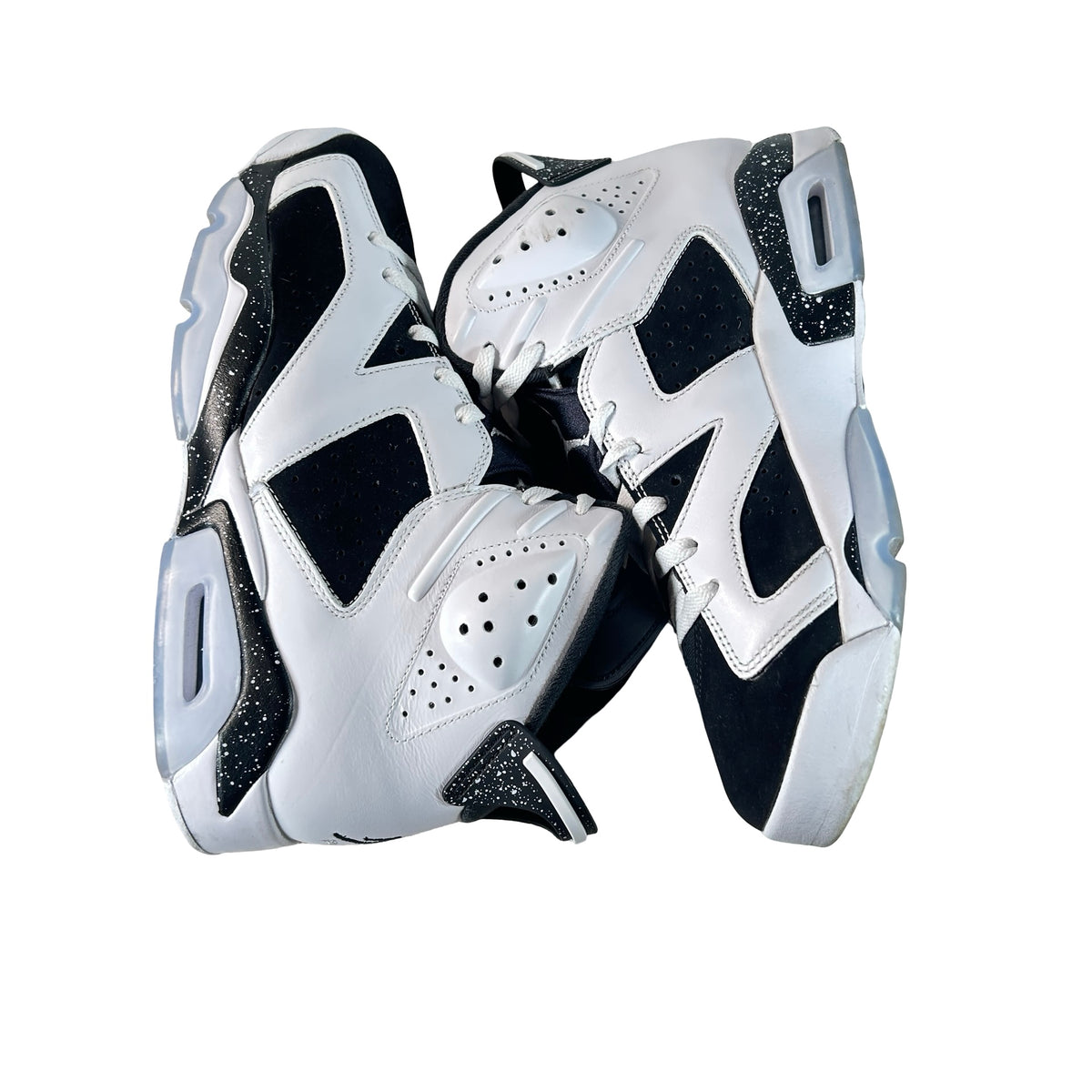 CT8529 108 Air Jordan 6 Retro Oreo (2026) [USED] - 10 M (Used)