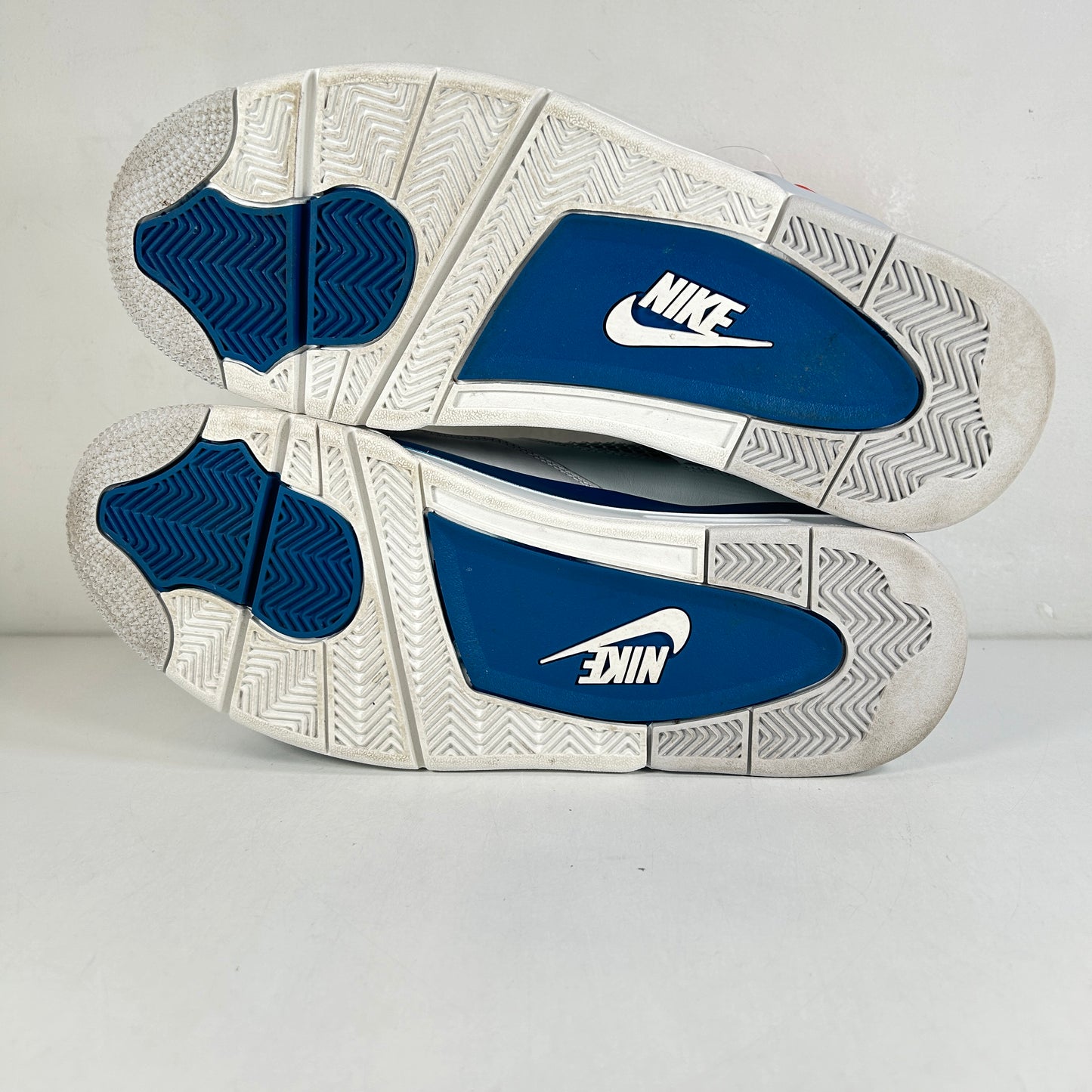 FV5029 141 Jordan 4 Retro Military Blue (2024) [USED] - 11.5 M (Used3)
