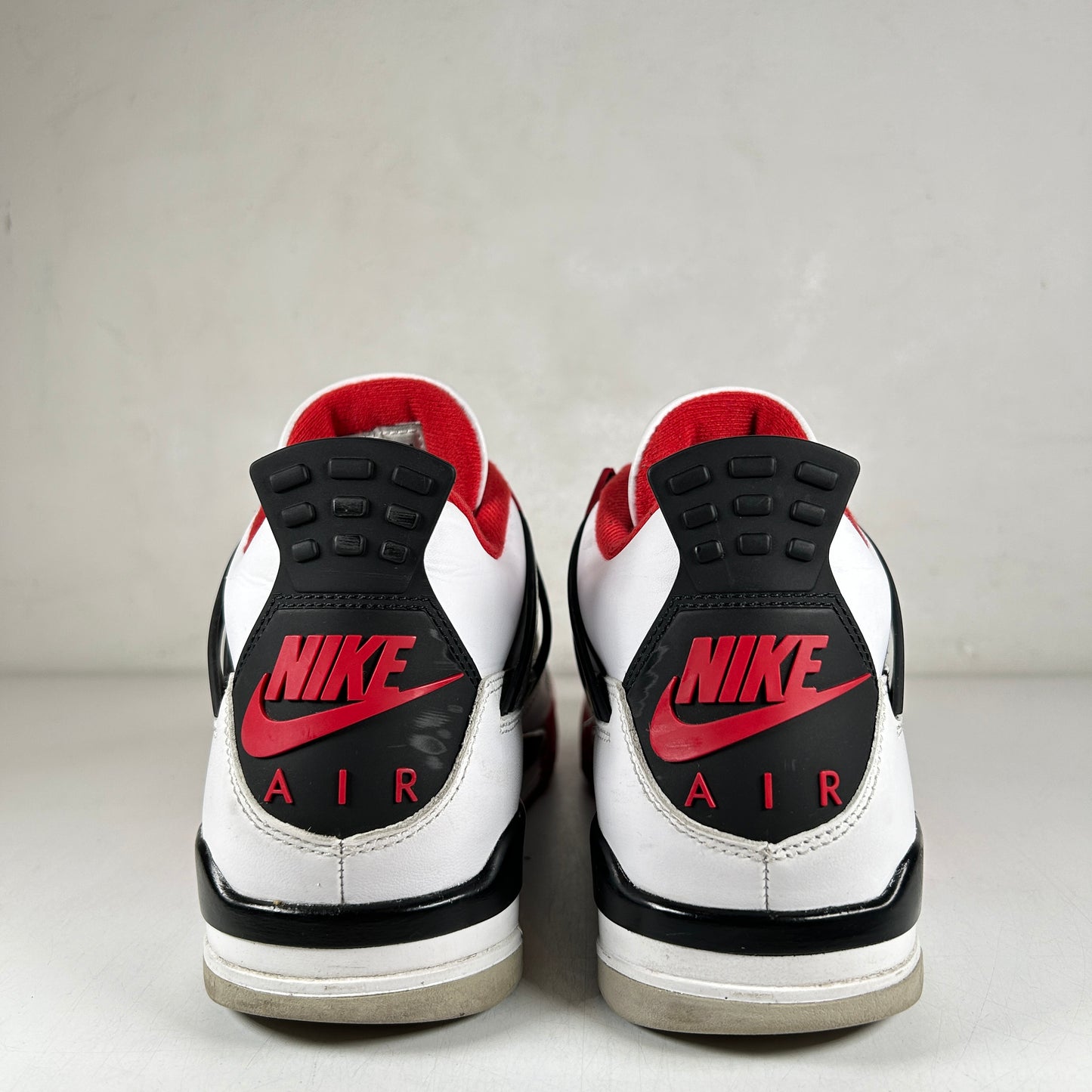 DC7770 160 Jordan 4 Retro Fire Red (2020) [USED] - 8 M (Used)