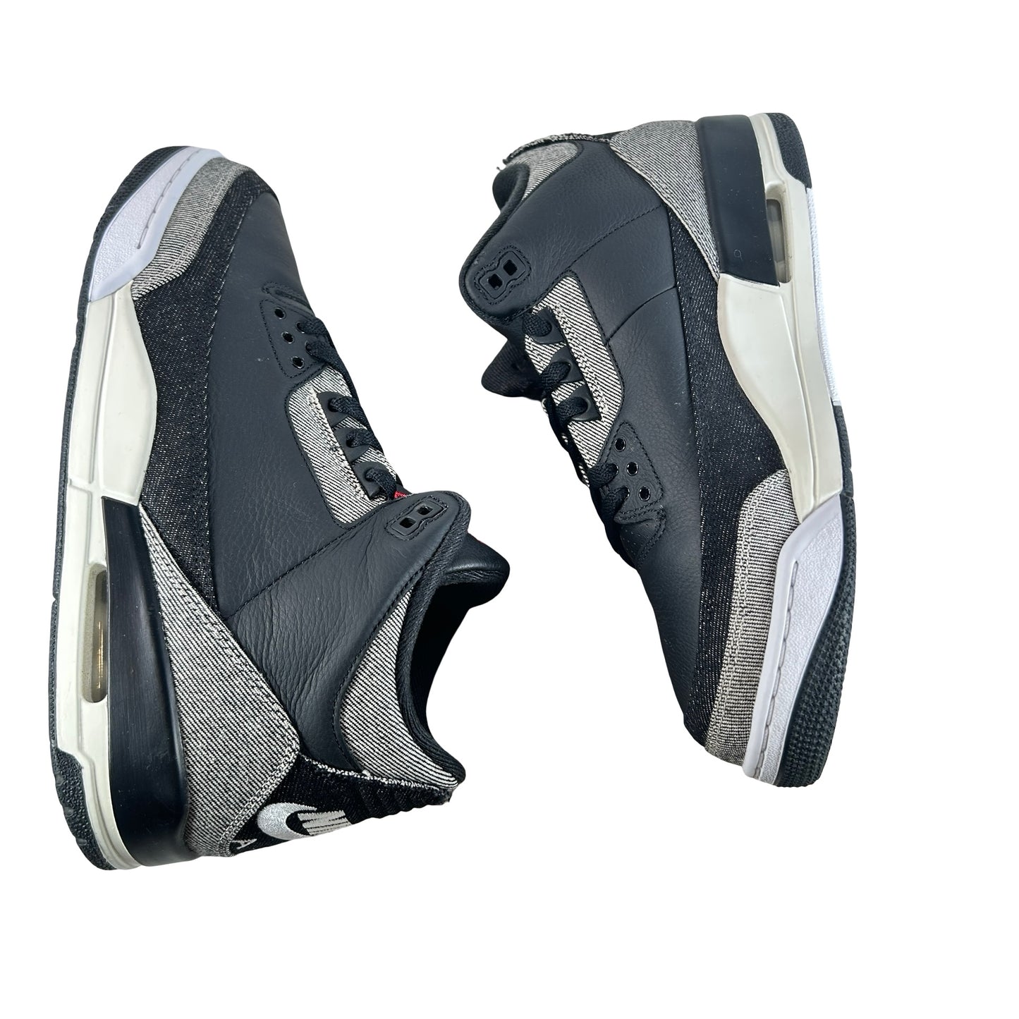 IR0914 400 Jordan 3 Retro Levi’s Black [USED] - 10 M (Used2)
