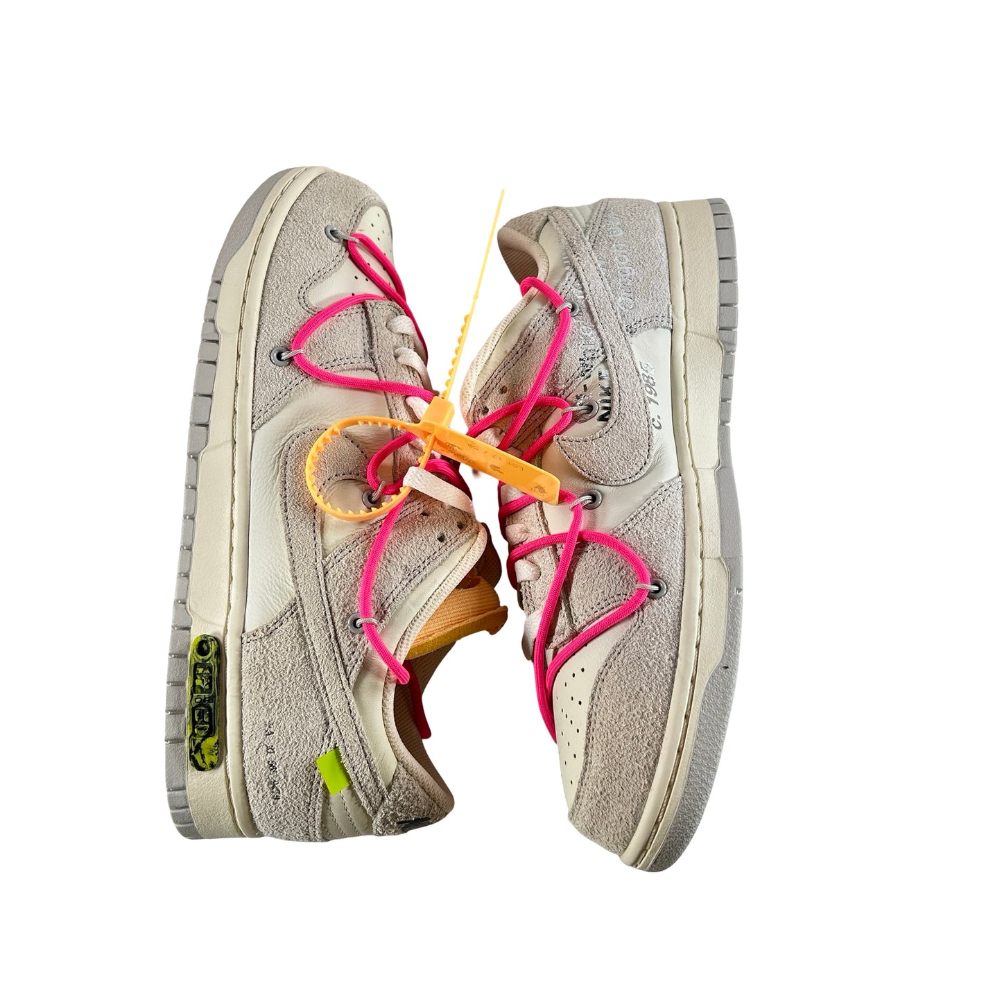 DJ0950 117 Nike Dunk Low Off-White Lot 17 [CONDITIONAL] - 10 M (Marks on inner insole) (Replace Box)