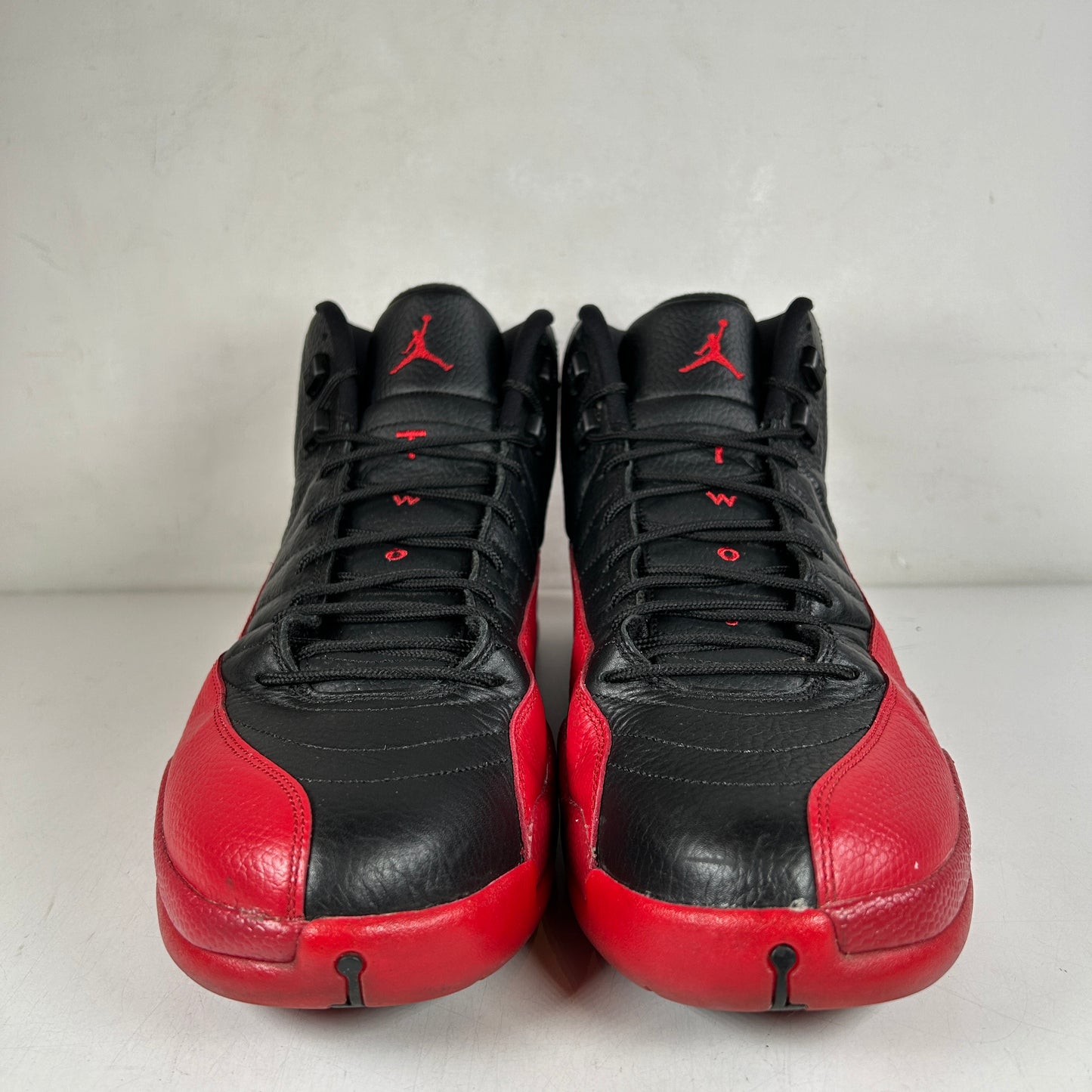 130690 002 Jordan 12 Retro Juego de gripe (2016)