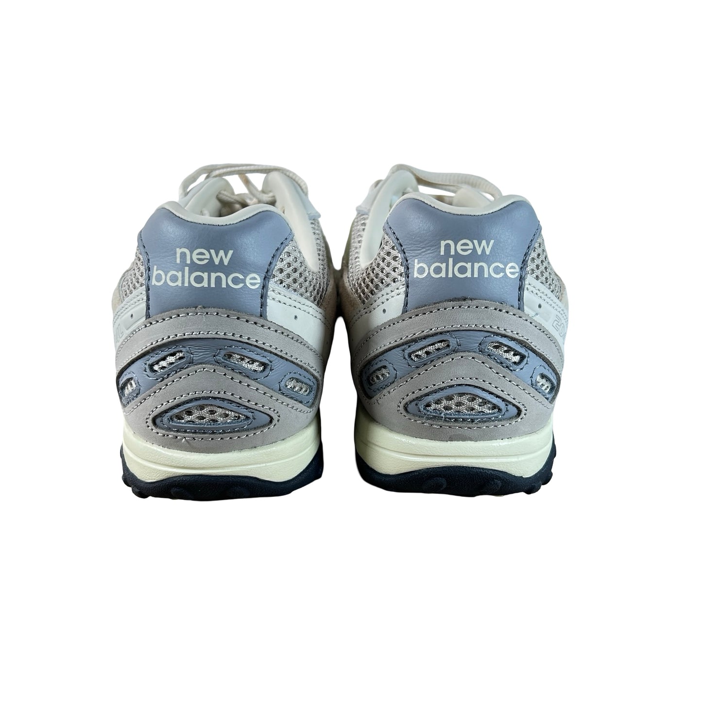 U204L7YU New Balance 204L AURALEE Cream [USED] - 10.5 M (Used) (No Box)