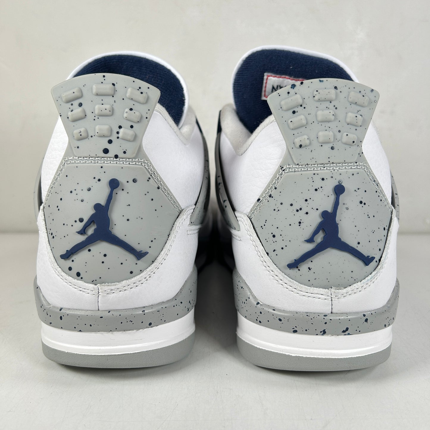 DH6927 140 Jordan 4 Retro Midnight Navy [USED] - 9 M (Used2)