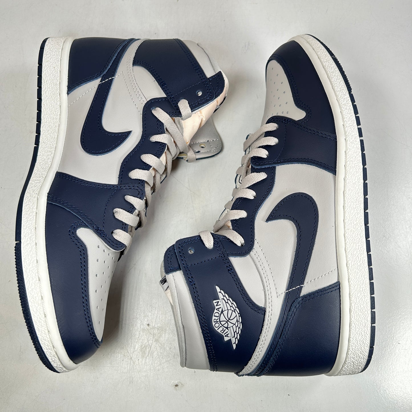 BQ4422 400 Jordan 1 High 85 Georgetown [USED] - 10.5 M (Used) (No Box)