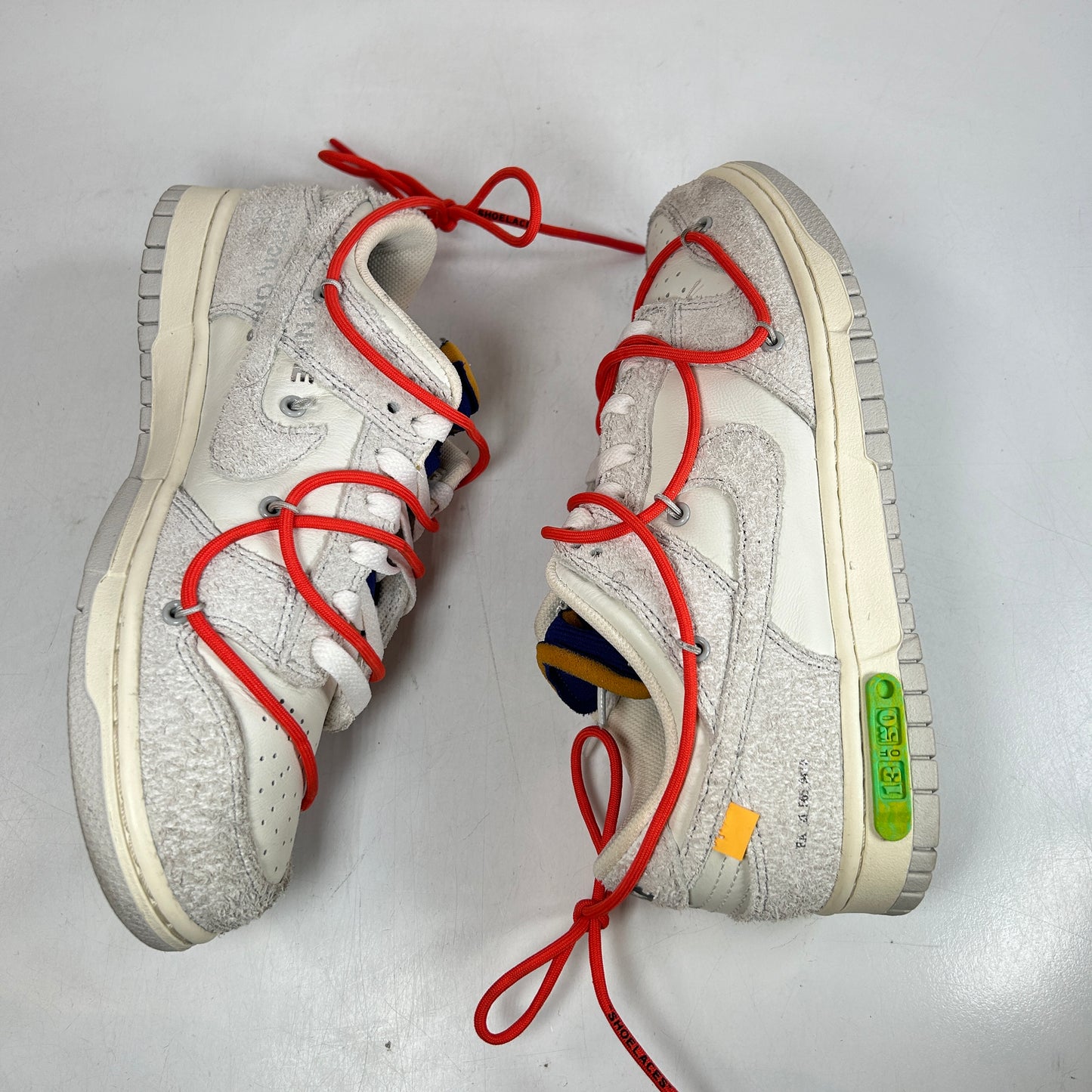 DJ0950 110 Nike Dunk Low Off-White Lot 13 - 7.5 M (Used)