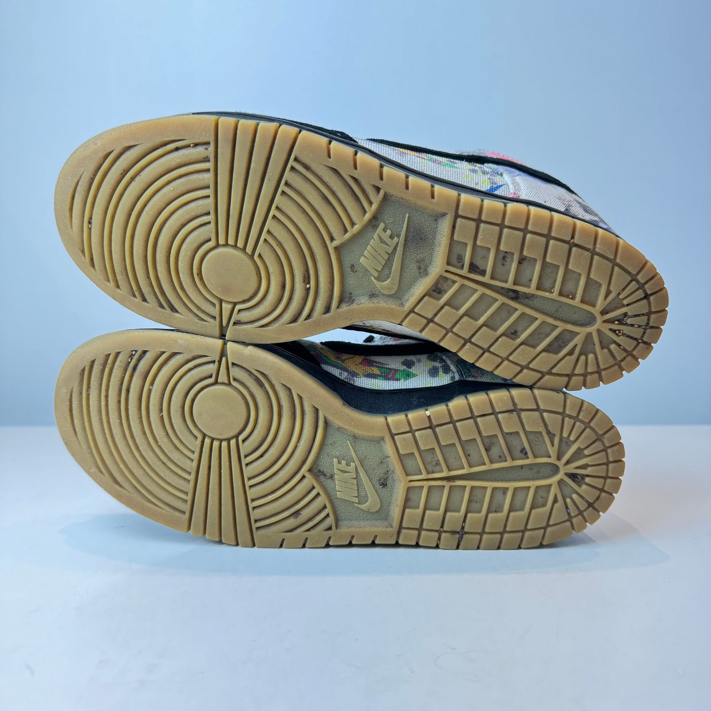 FD8778 001 Nike SB Dunk Low Supreme Rammellzee [USED] - 9.5 M (Used)