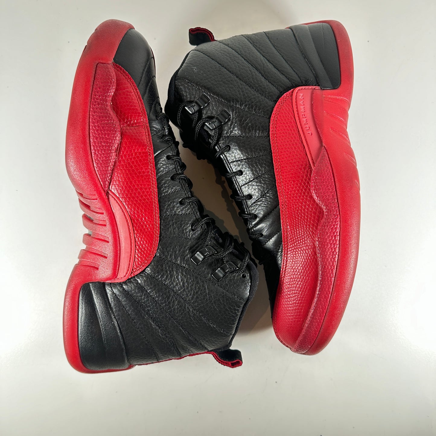 130690 002 Jordan 12 Retro Flu Game (2016) [USED] - 10 M (Used)