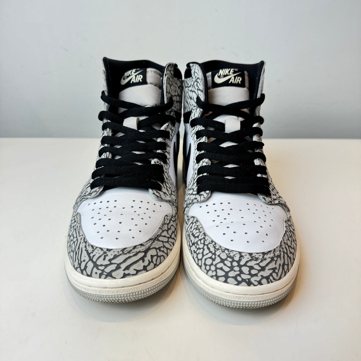DZ5485 052 Jordan 1 Retro High OG White Cement [USED] - 9.5 M (Used)