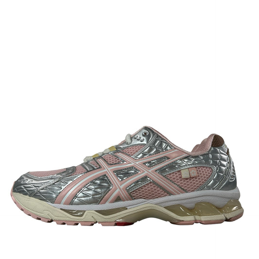 1203A865 702 ASICS Gel-Nimbus 10.1 Vandy The Pink x atmos Banana Split Strawberry [USED] - 13 M (Used)