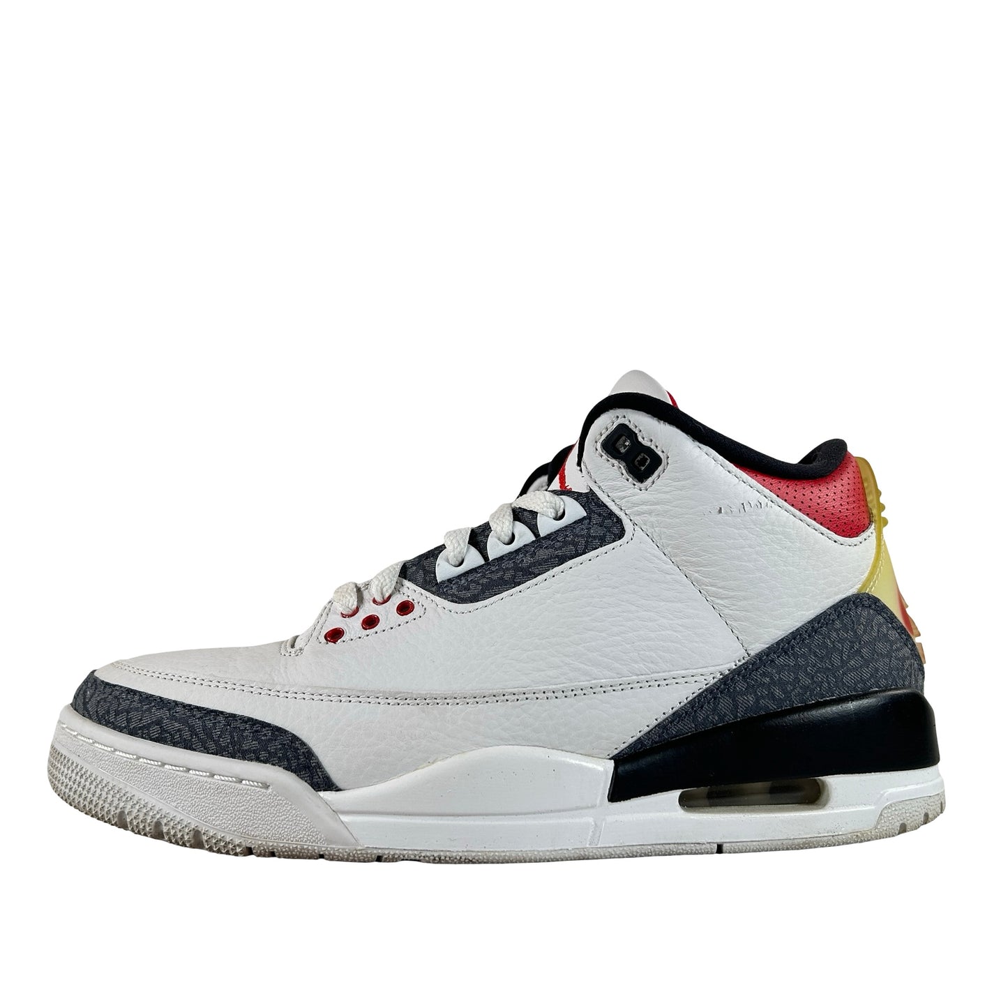 CZ6431 100 Jordan 3 Retro SE Fire Red Denim (2020) [USED] - 9 M (Used2)