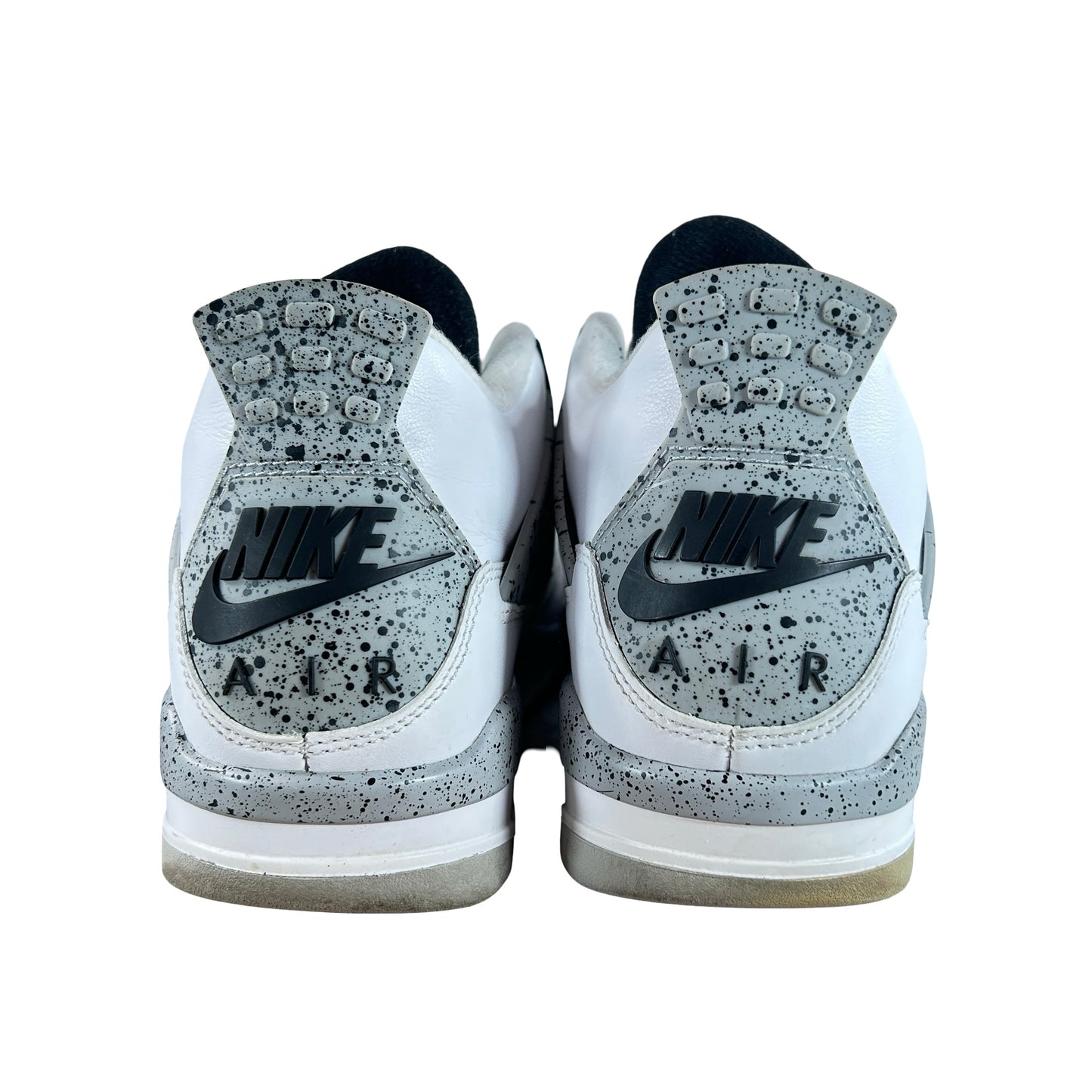 840606 192 Jordan 4 White Cement [USED] - 8.5 M (Used4)