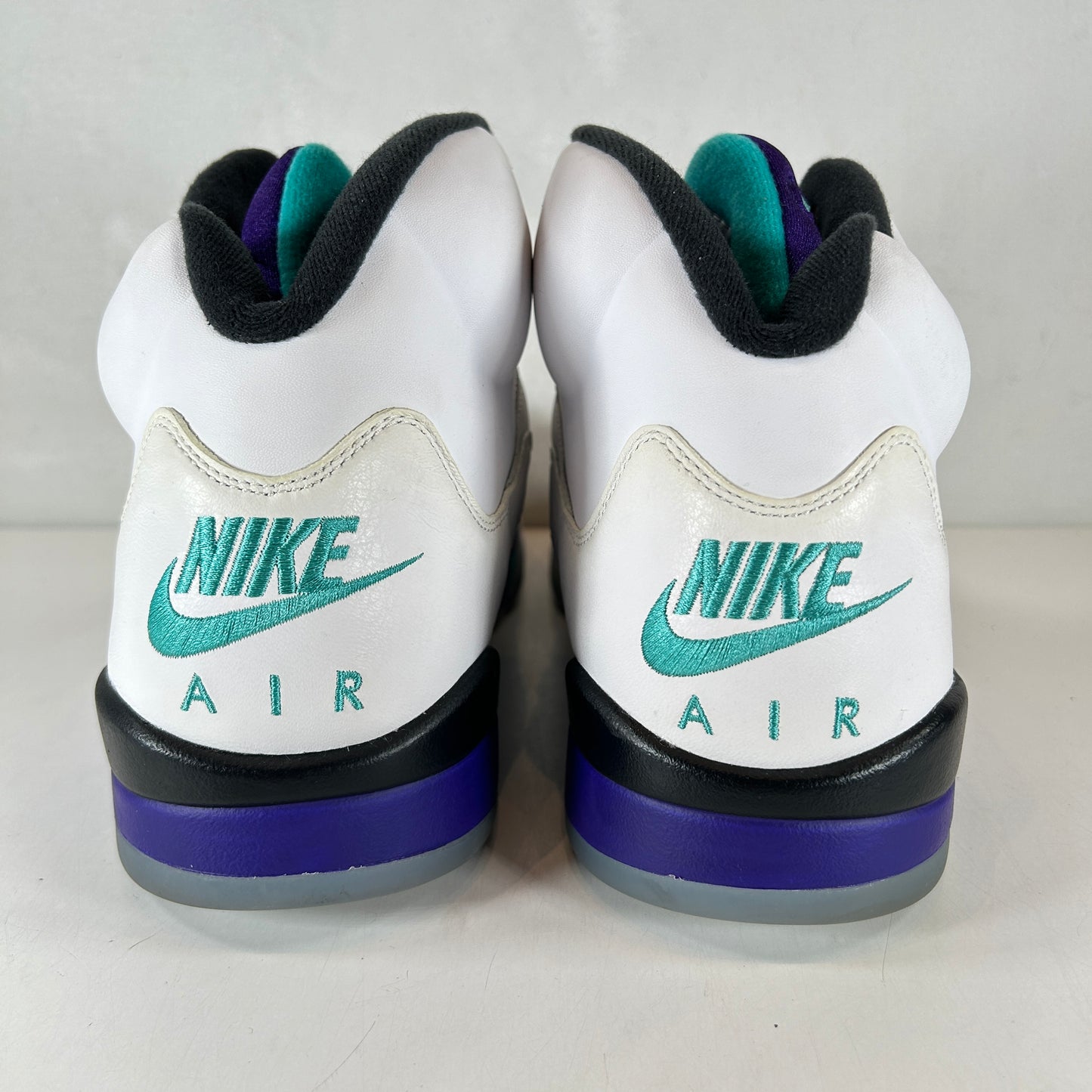 AV3919 135 Jordan 5 Retro Grape Fresh Prince [USED] - 14 M (Used) (No Box)