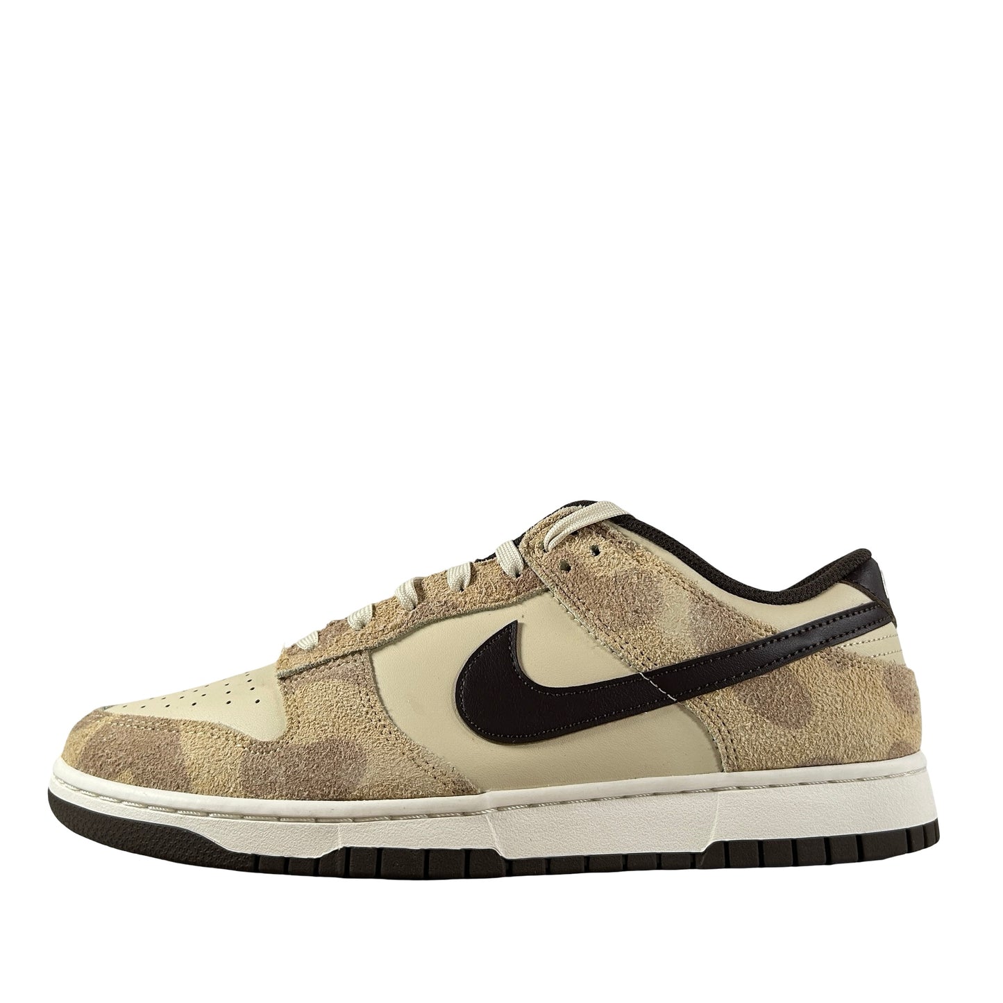 DH7913 200 Nike Dunk Low Retro PRM Animal Pack Giraffe [USED] - 10.5 M (Used)
