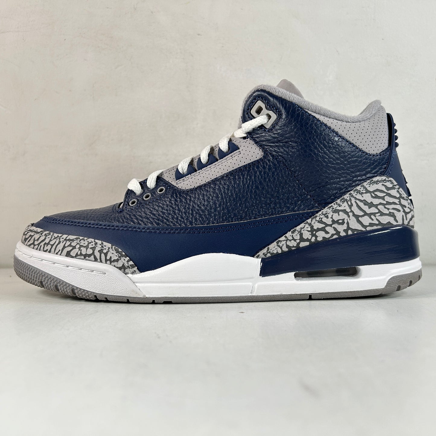 CT8532 401 Jordan 3 Retro Georgetown (2021) [USED] - 8.5 M (Used2)