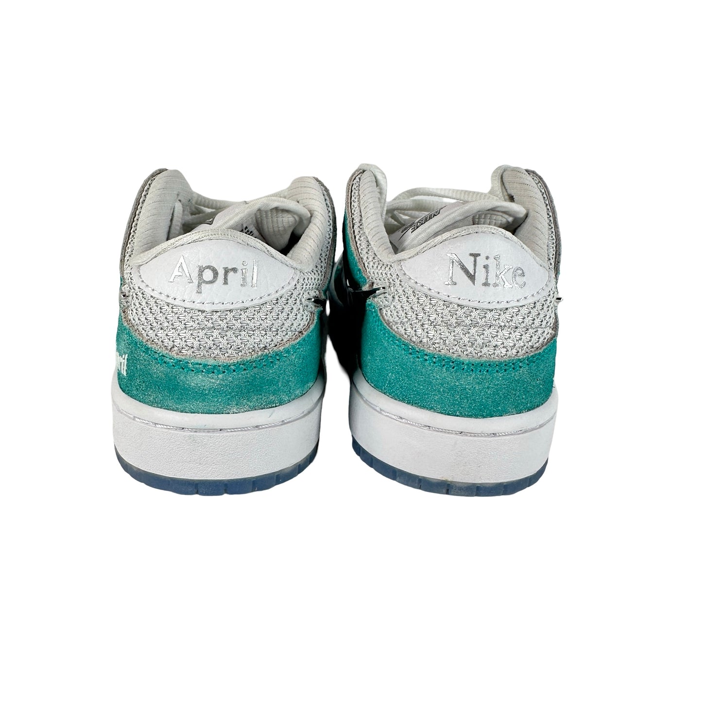 FZ6106 300 Nike SB Dunk Low April Skateboards (PS) [CONDITIONAL] - 1.5 Y (Stain On Right Sole)