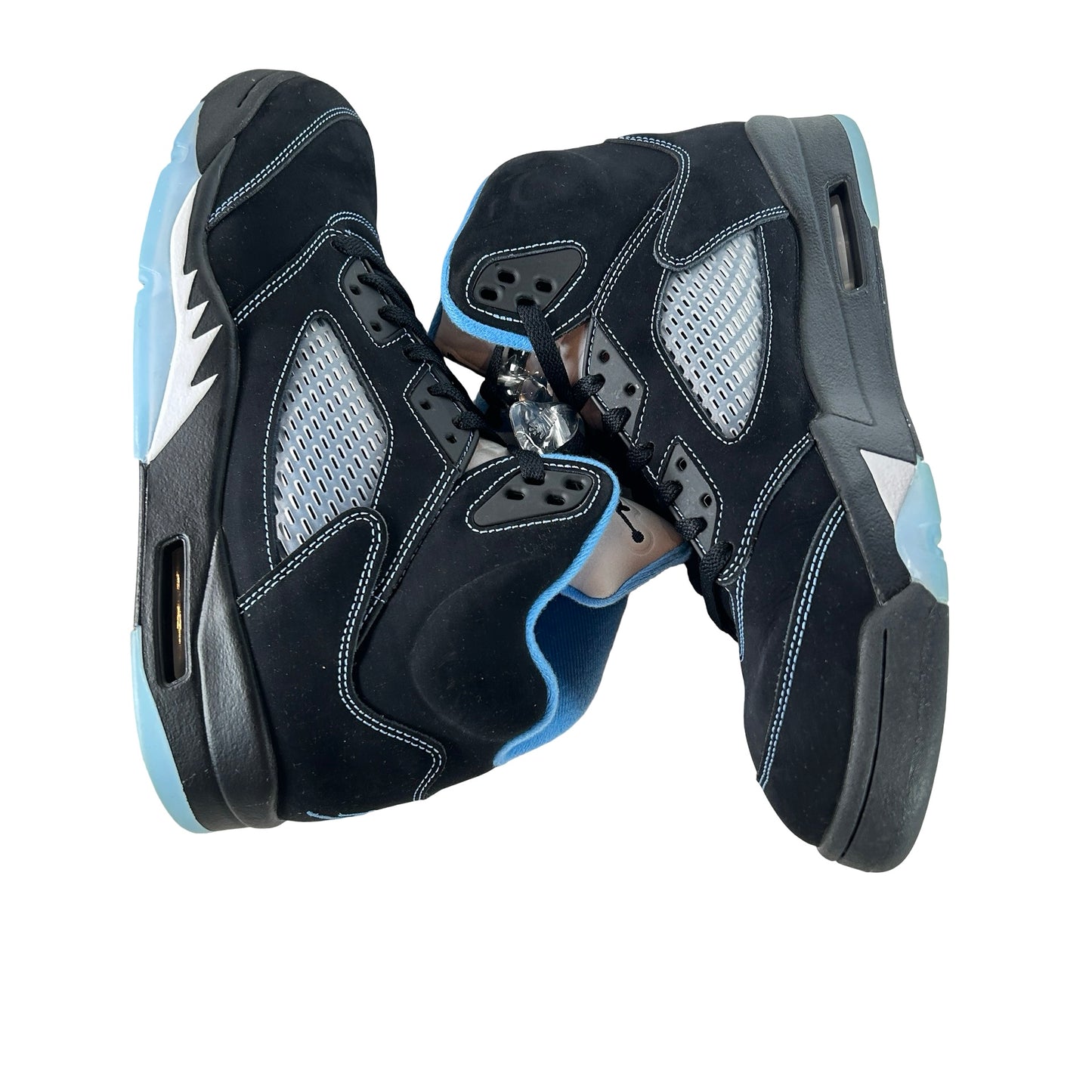 DD0587 008 Jordan 5 Retro Black University Blue (2026) [USED] - 10.5 M (Used)