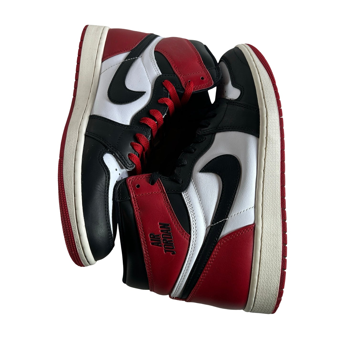 DZ5485 106 Jordan 1 Retro High OG Black Toe Reimagined [USED] - 10 M (Used14)