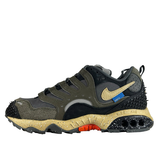 FN7546 300 Undefeated x Air Terra Humara 'Cargo Khaki' [USED] - 7.5 M (Used2)