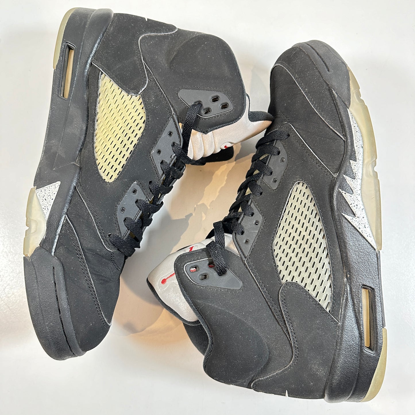 845035 003 Jordan 5 Retro Negro Metálico (2016)