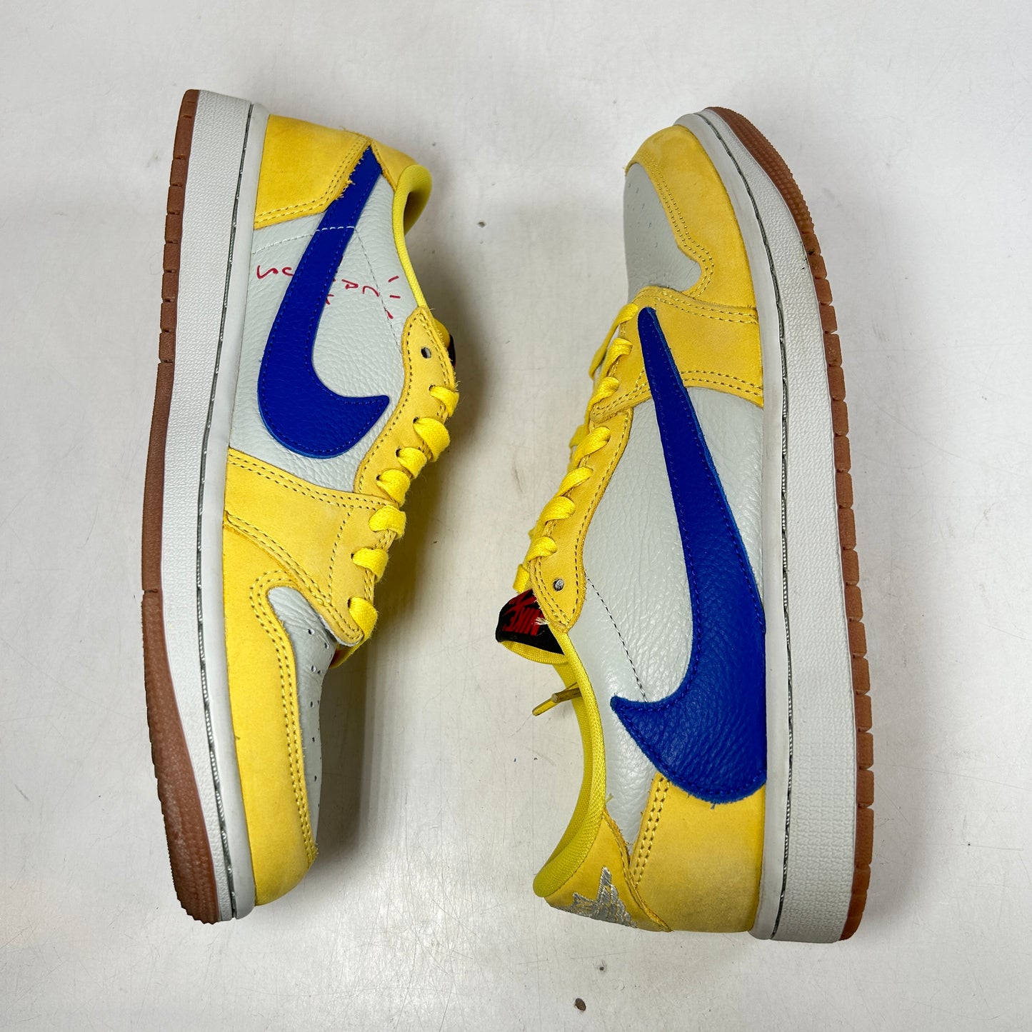 DZ4137 700 Jordan 1 Retro Low OG SP Travis Scott Canary (Women's) [USED] - 8.5 W (VNDS)