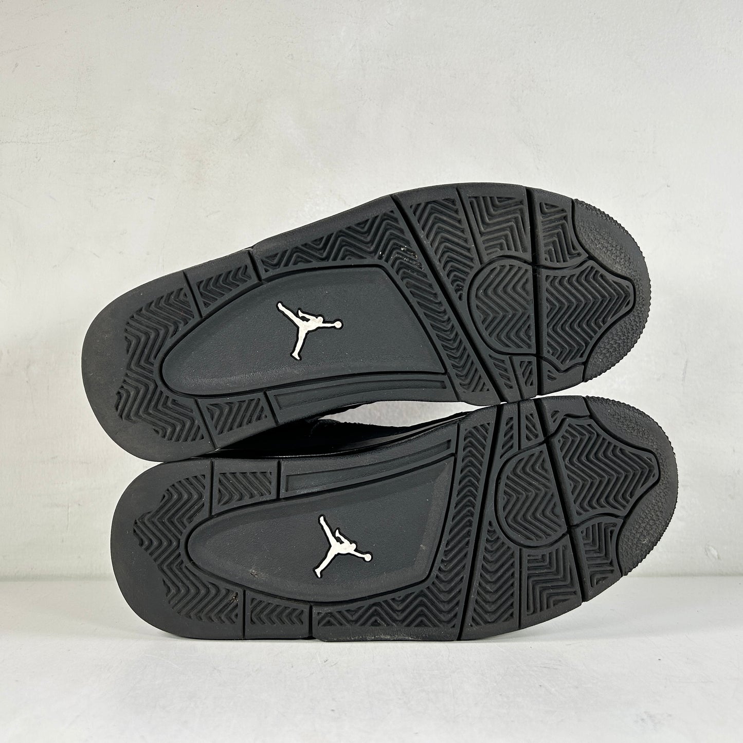 408452 010 Jordan 4 Retro Black Cat (2020) (GS) [USED] - 5.5 Y (Used)