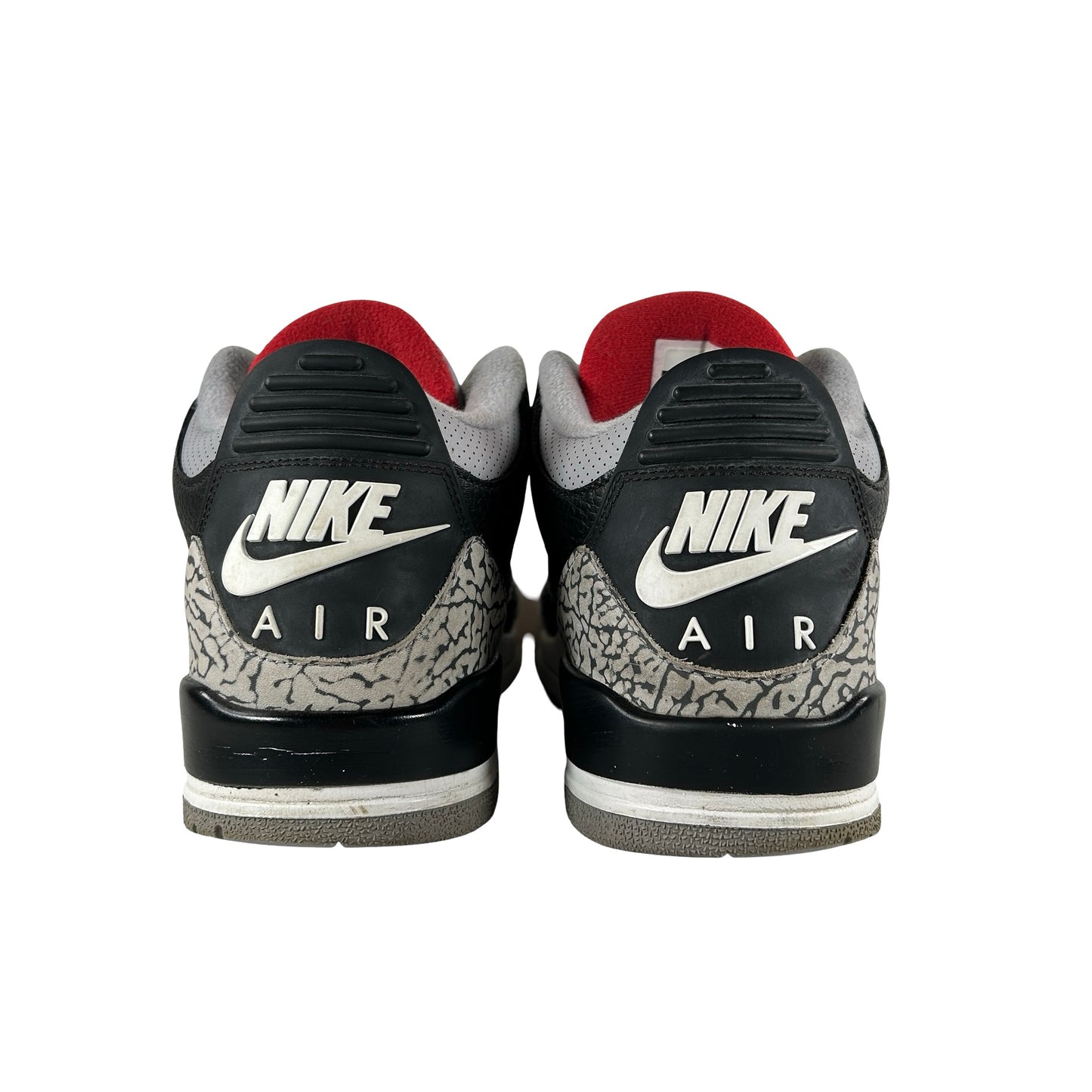 854262 001 Jordan 3 Negro Cemento 2018