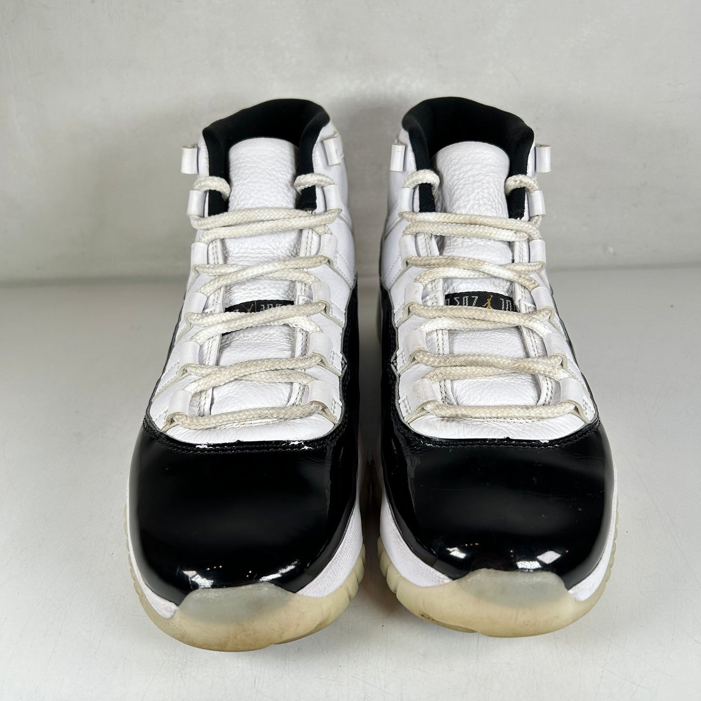 CT8012 170 Jordan 11 Retro DMP Defining Moments (2023) [USED] - 8.5 M (Used)