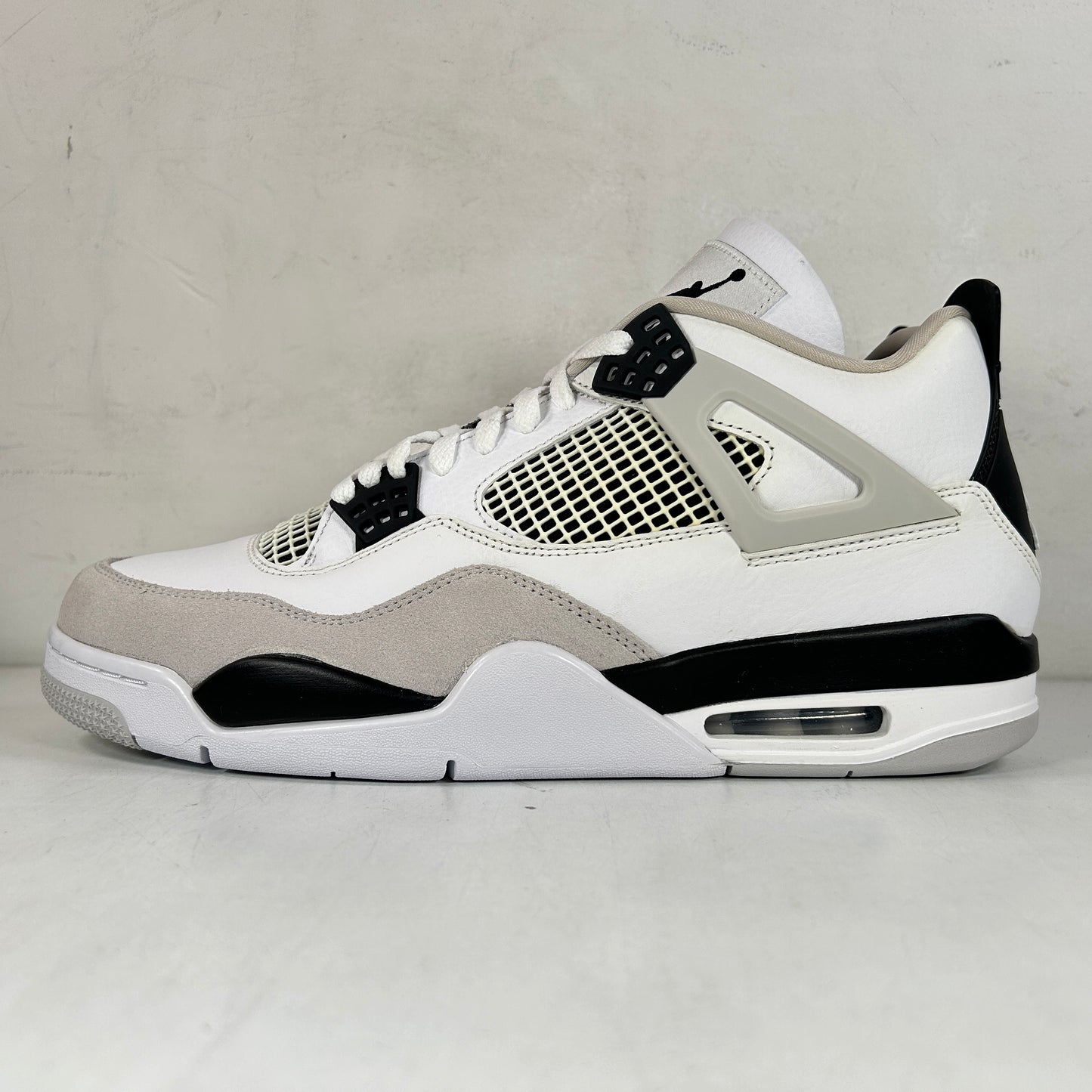 DH6927 111 Jordan 4 Retro Military Black [CONDITIONAL] - 12 M (Yellowing)