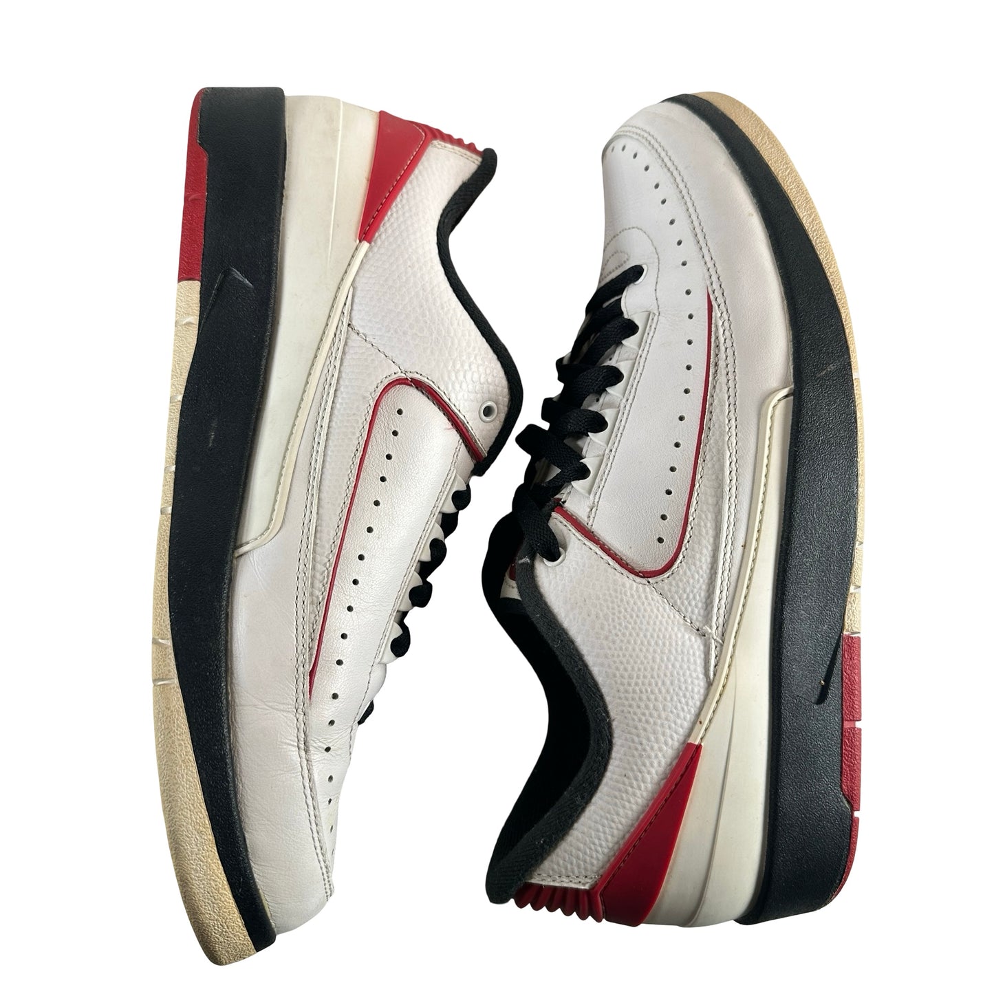 832819 101 Jordan 2 Retro Low Chicago (2016) [USED] - 10 M (Used) (Replace Box)