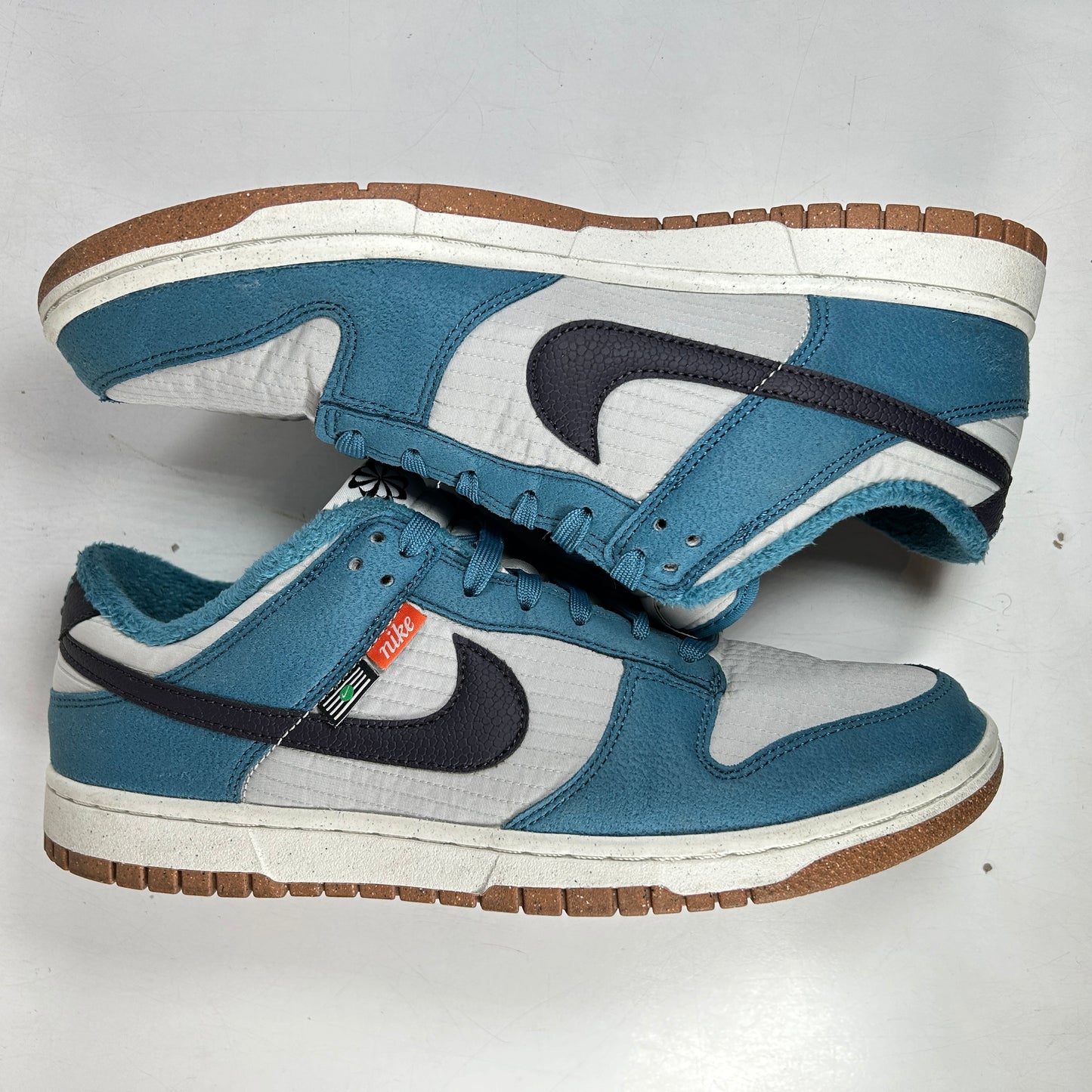 DD3358 400 Nike Dunk Low SE Next Nature Rift Blue [USED] - 11 M (Used)