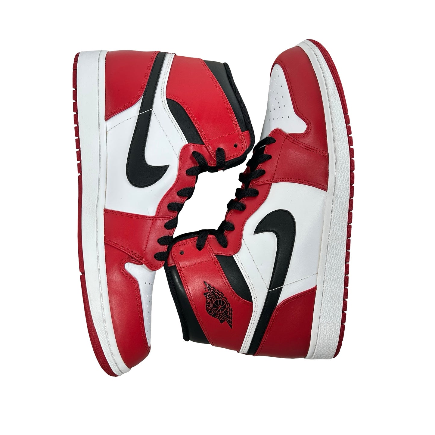 332550 163 Jordan 1 Retro Chicago (2013) [USED] - 13 M (Used) (No Box)