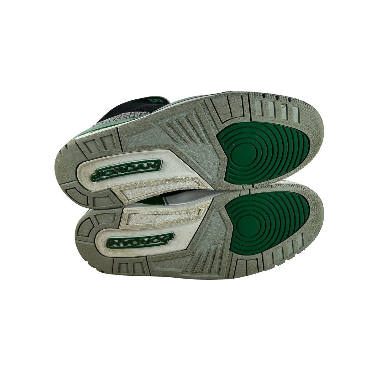 CT8532 030 Jordan 3 Retro Pine Green [USED] - 9 M (Used4)
