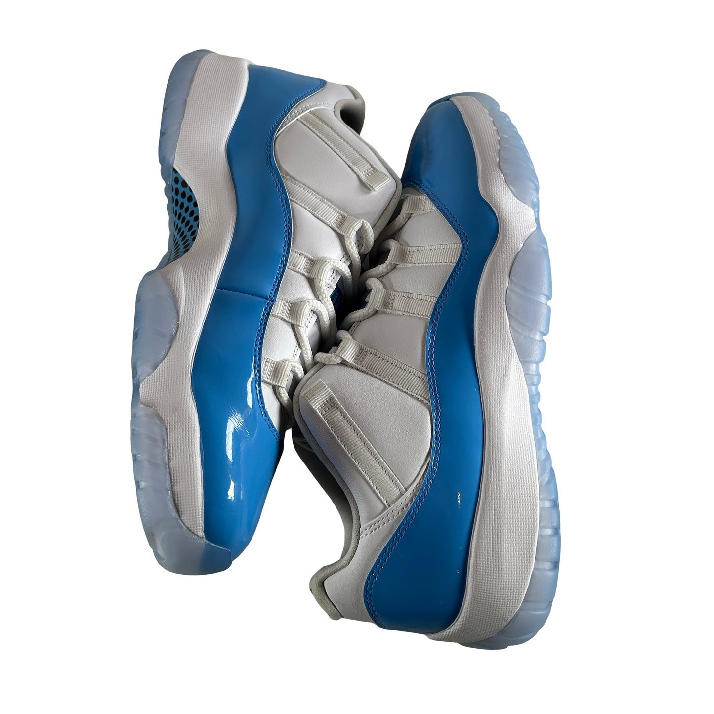 FV5104 100 Jordan 11 Retro Low University Blue (2026) [USED] - 11.5 M (Used)