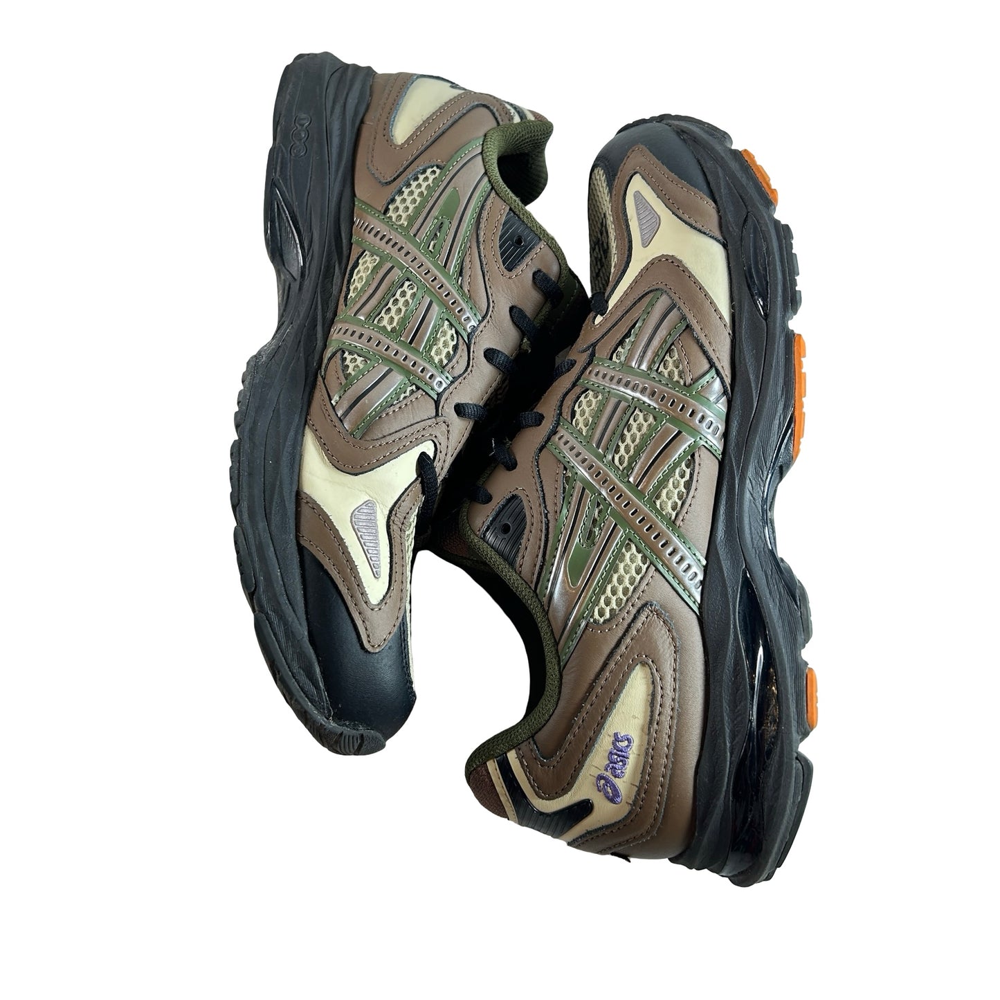 1203A693 300 ASICS Gel-K1011 Gallery Dept. Mental Energy Khaki [USED] - 9.5 M (Used) (No Box)