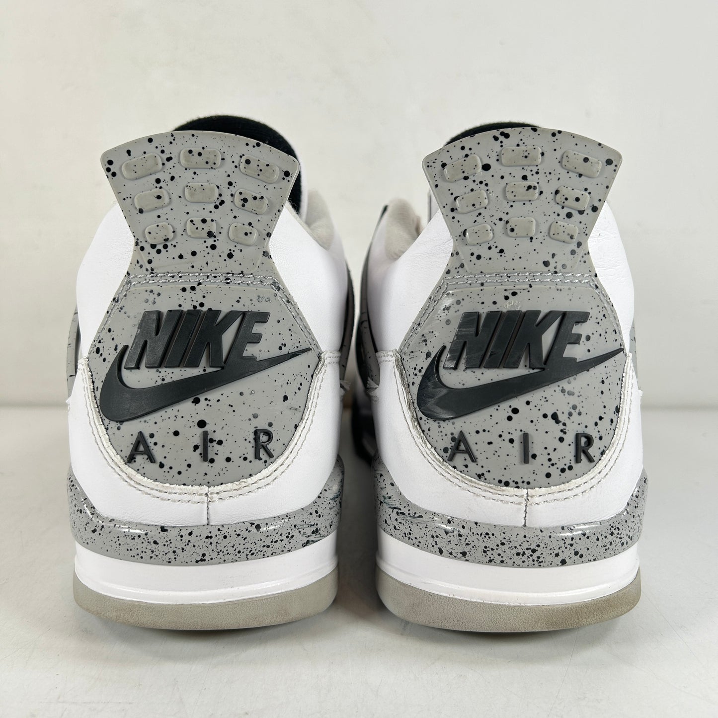 840606 192 Jordan 4 White Cement [USED] - 13 (Used) (No Box)