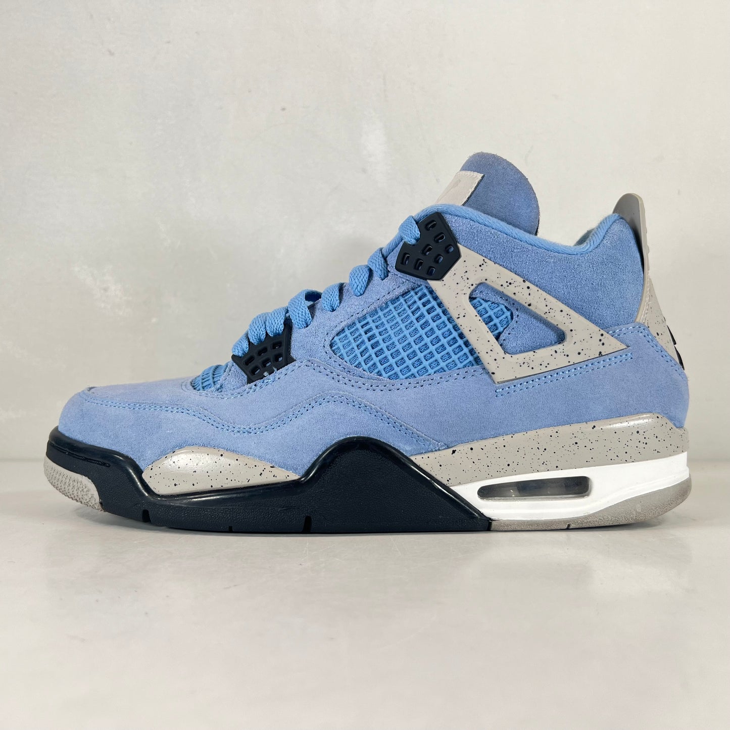 CT8527 400 Jordan 4 University Blue [USED] - 9 M (Used2)