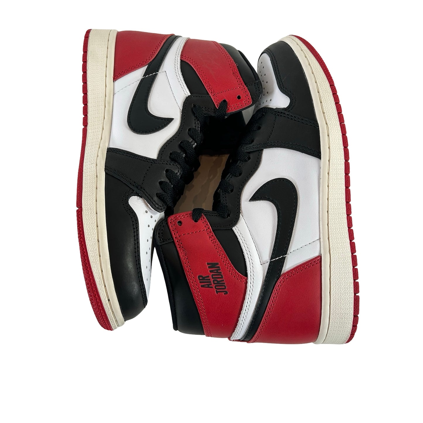 DZ5485 106 Jordan 1 Retro High OG Black Toe Reimagined [USED] - 8 M (Used4)