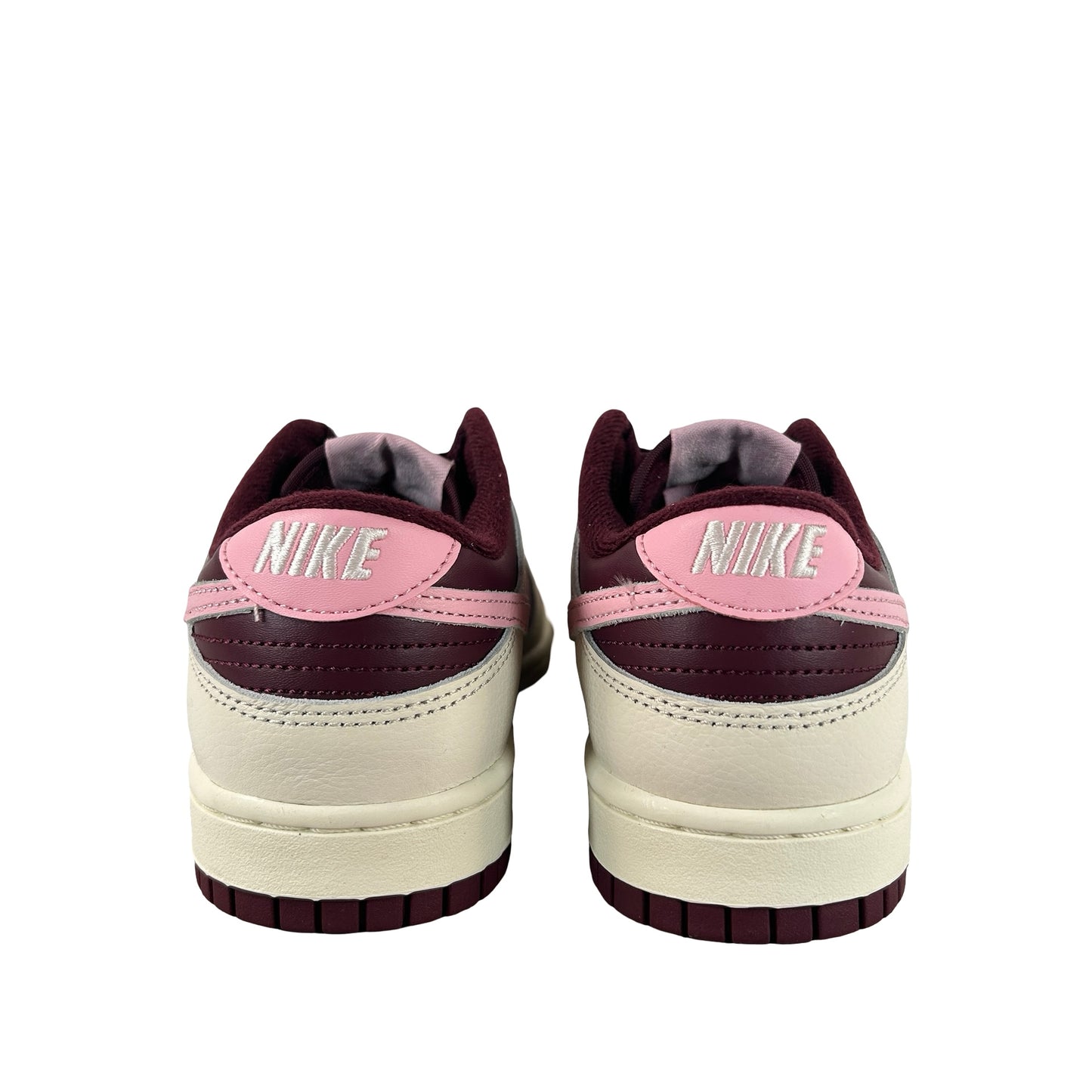 DR9705 100 Nike Dunk Low Retro PRM Valentine's Day (2023) [USED] - 6 M (Used) (No Box)