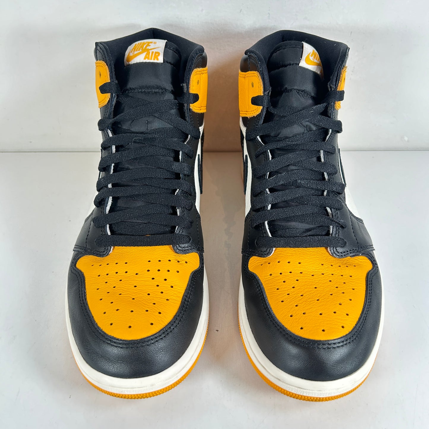 555088 711 Jordan 1 Retro High OG Yellow Toe [USED] - 11.5 M (Used2)