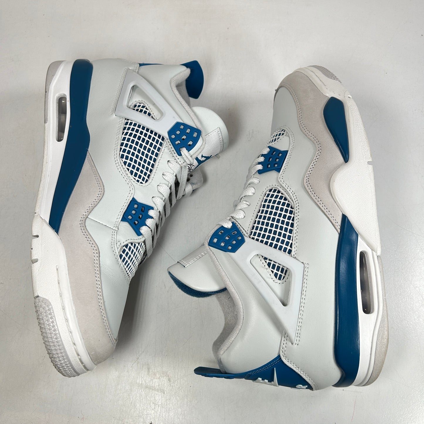 FV5029 141 Jordan 4 Retro Military Blue (2024) [USED] - 11 M (Used6)