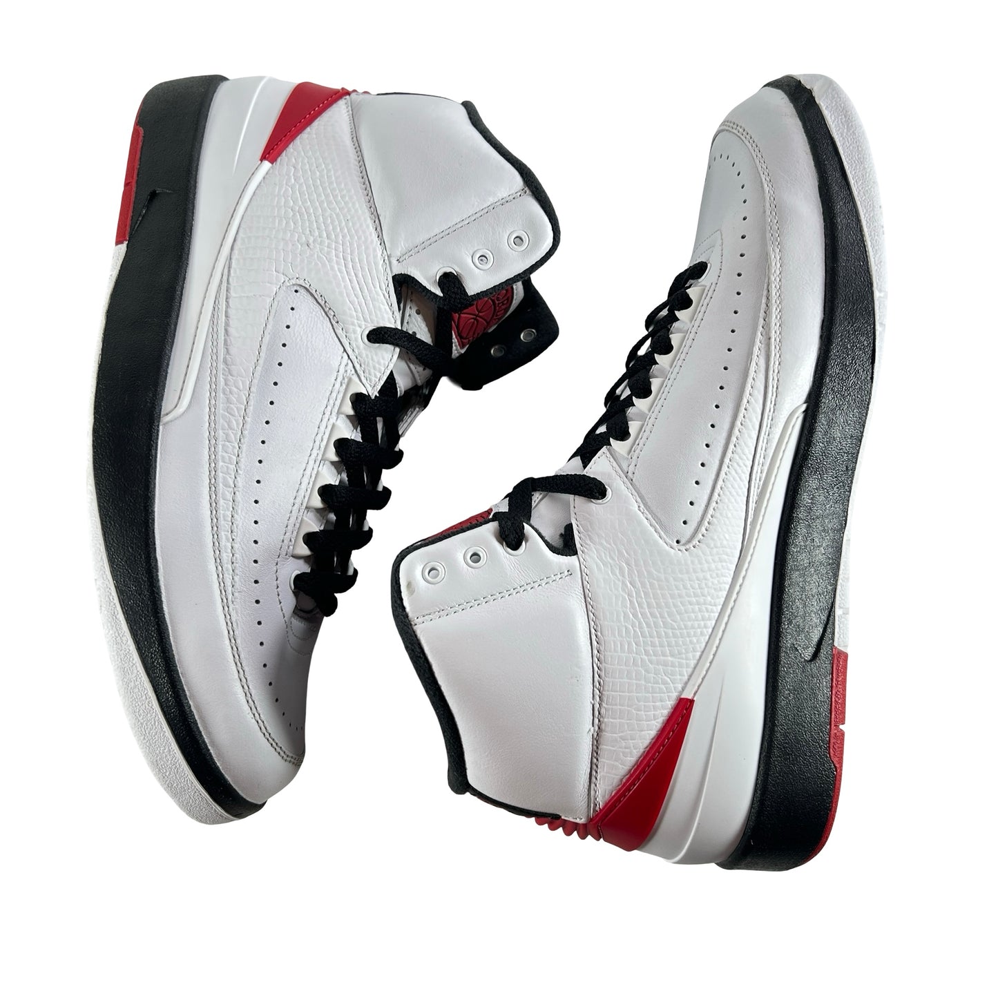 DX2454 106 Jordan 2 Retro OG Chicago (2022) [USED] - 10 M (Used2)
