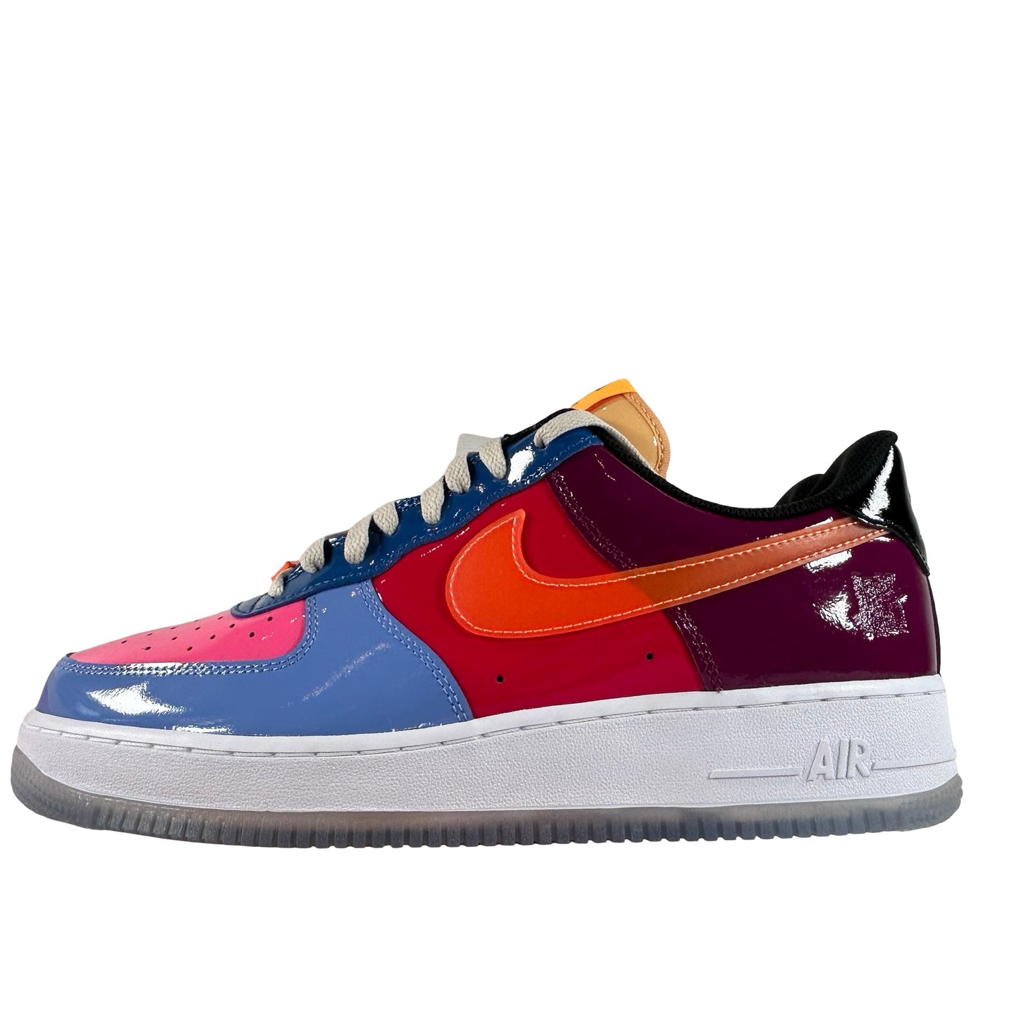DV5255 400 Nike Air Force 1 Low SP UNDFTD Patente múltiple